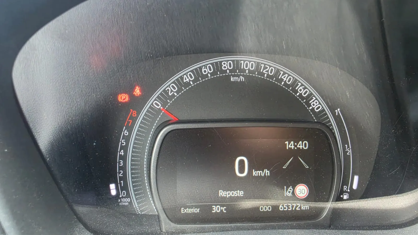 Toyota Aygo X 1.0 VVT-I Chic - foto 12