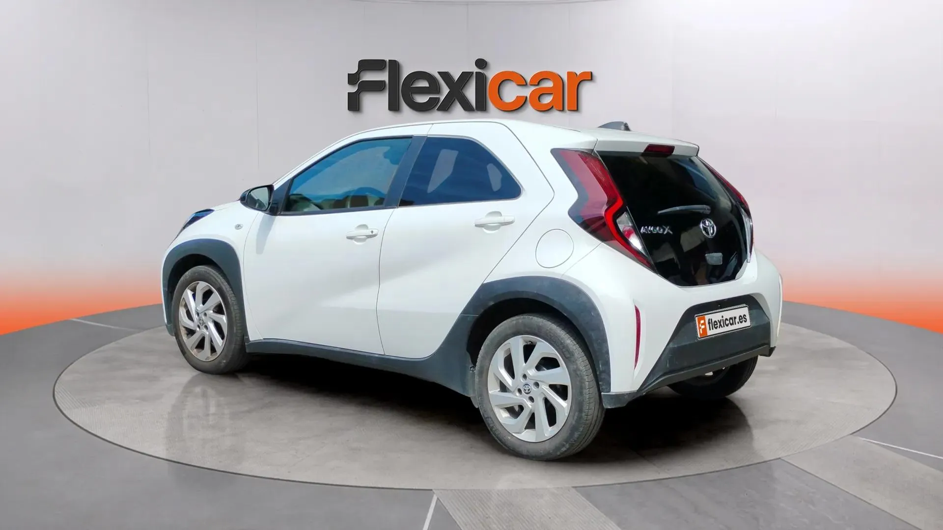 Toyota Aygo X 1.0 VVT-I Chic - foto 5