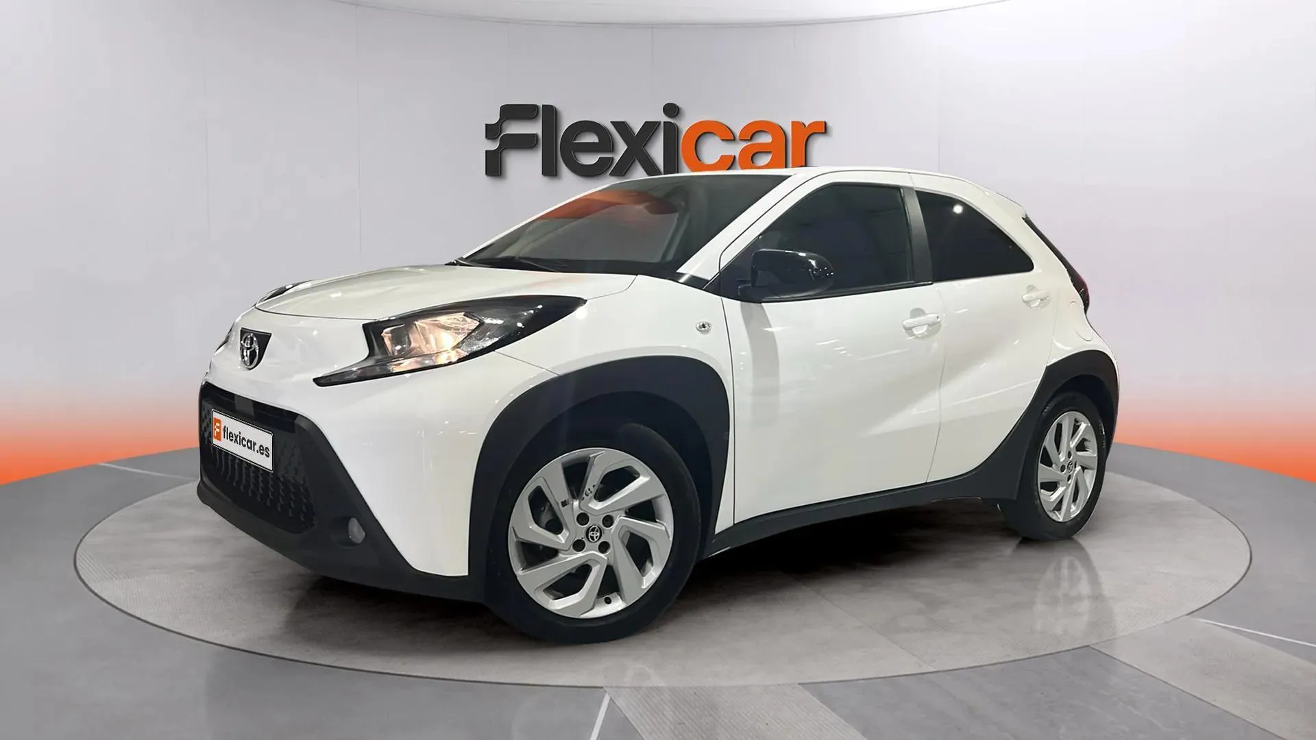 Toyota Aygo X 1.0 VVT-I Chic - foto 4