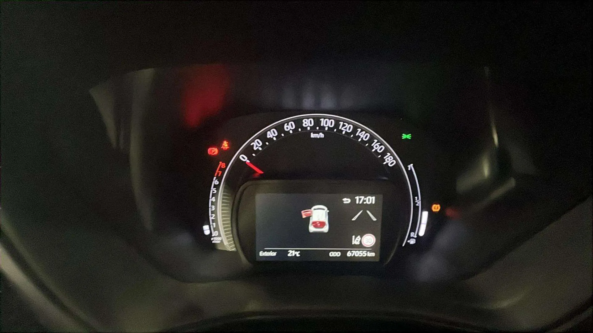 Toyota Aygo X 1.0 VVT-I Chic - foto 16