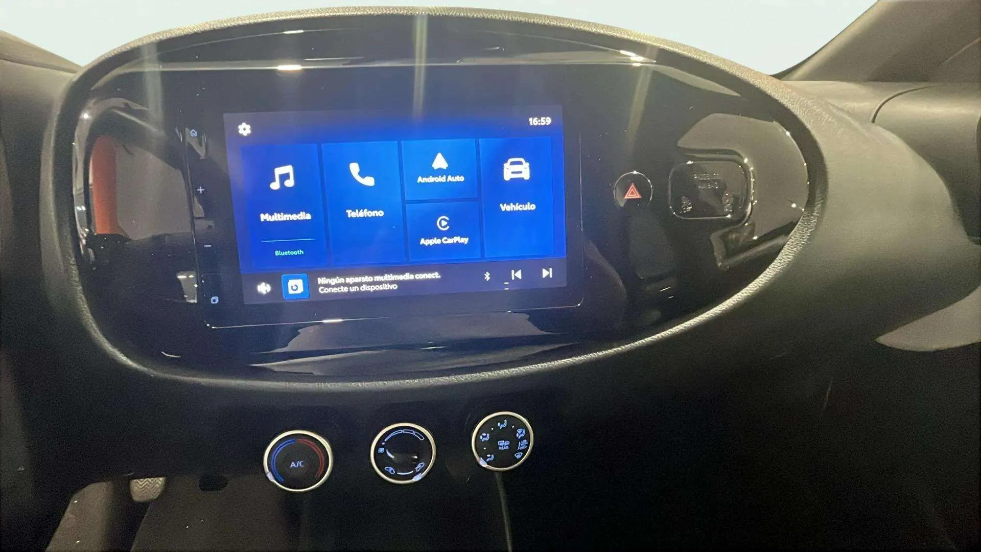 Toyota Aygo X 1.0 VVT-I Chic - foto 17