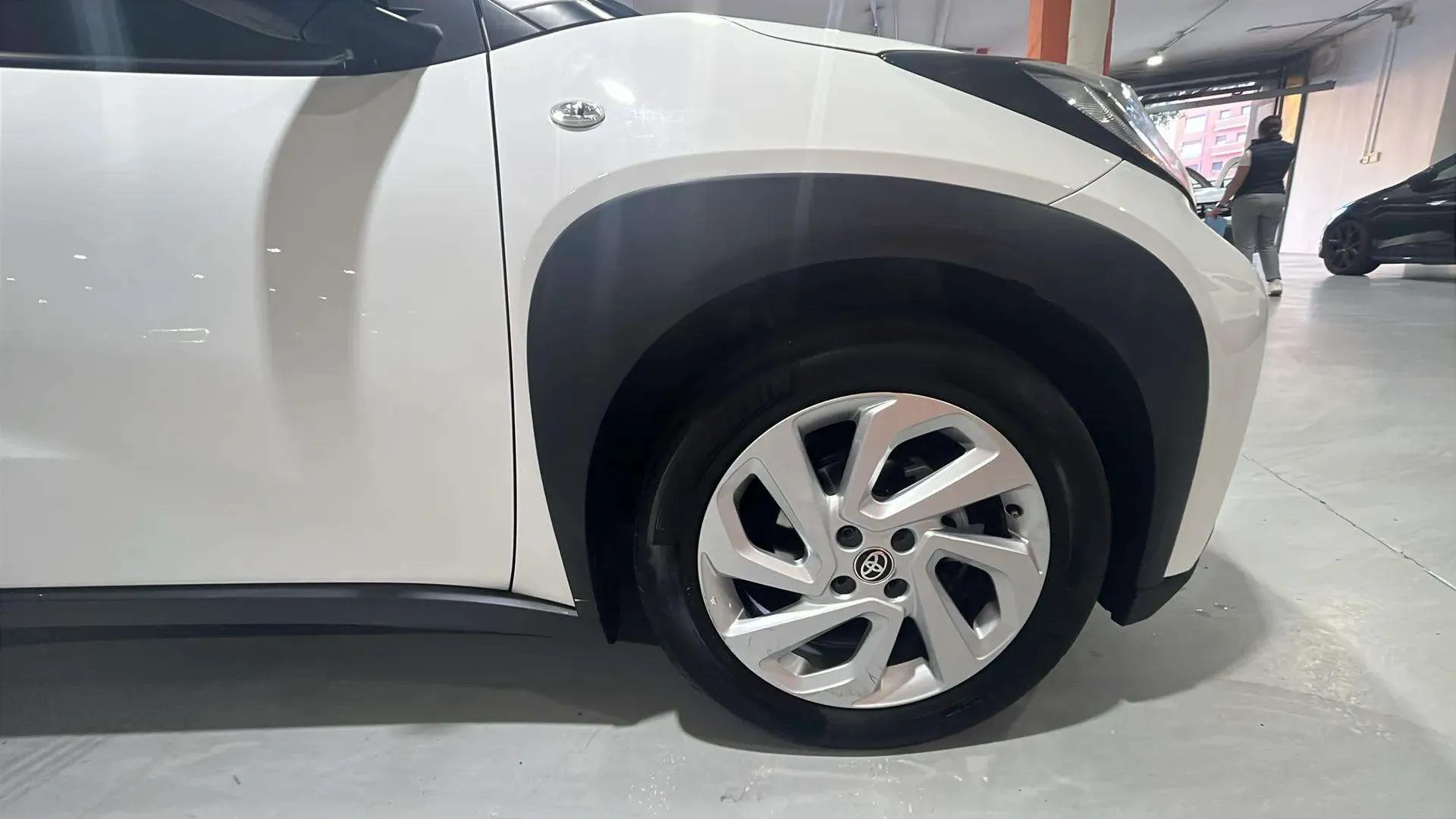 Toyota Aygo X 1.0 VVT-I Chic - foto 13