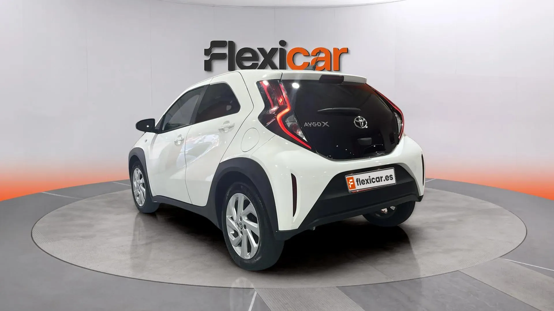 Toyota Aygo X 1.0 VVT-I Chic - foto 6