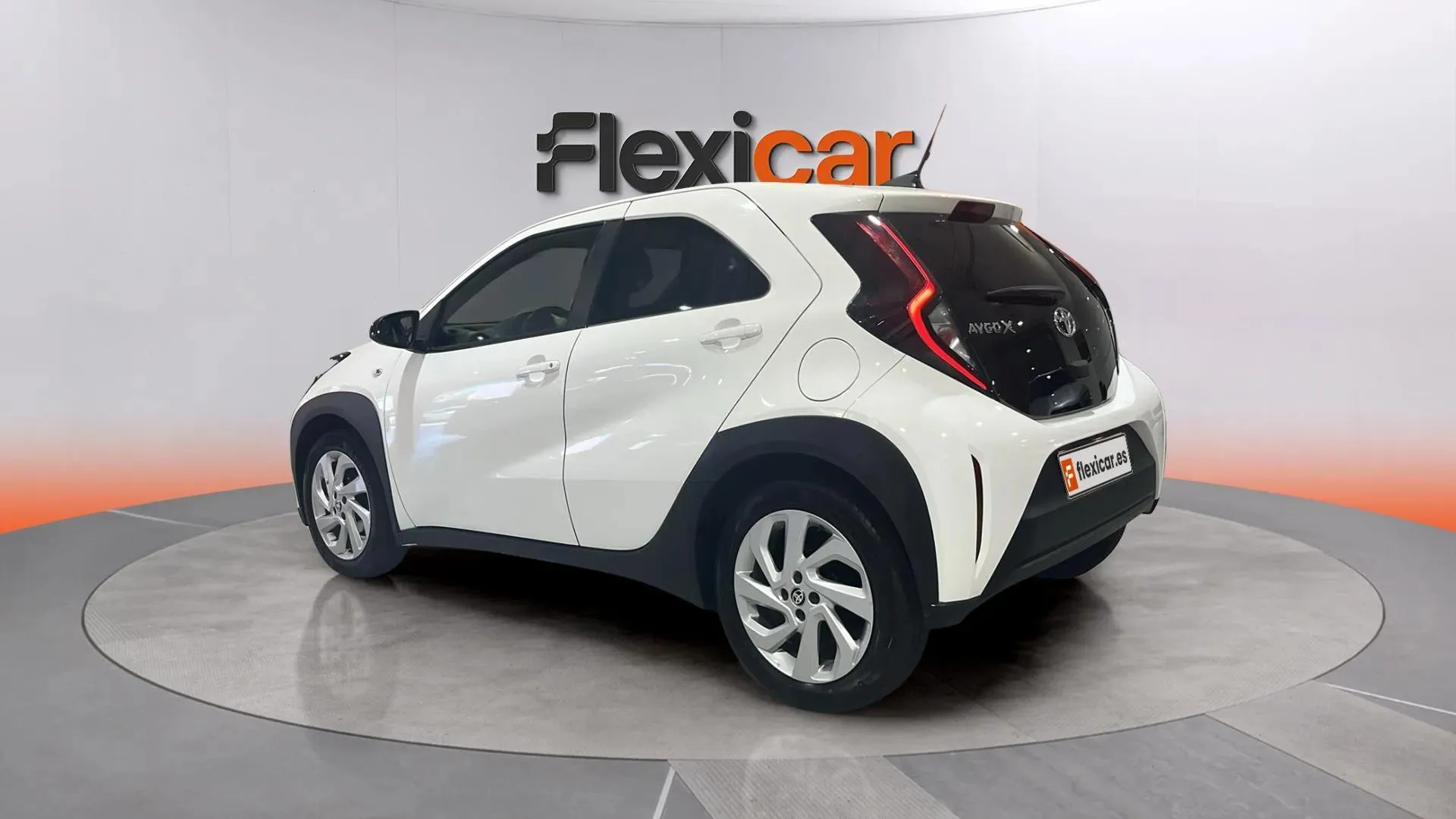Toyota Aygo X 1.0 VVT-I Chic - foto 5