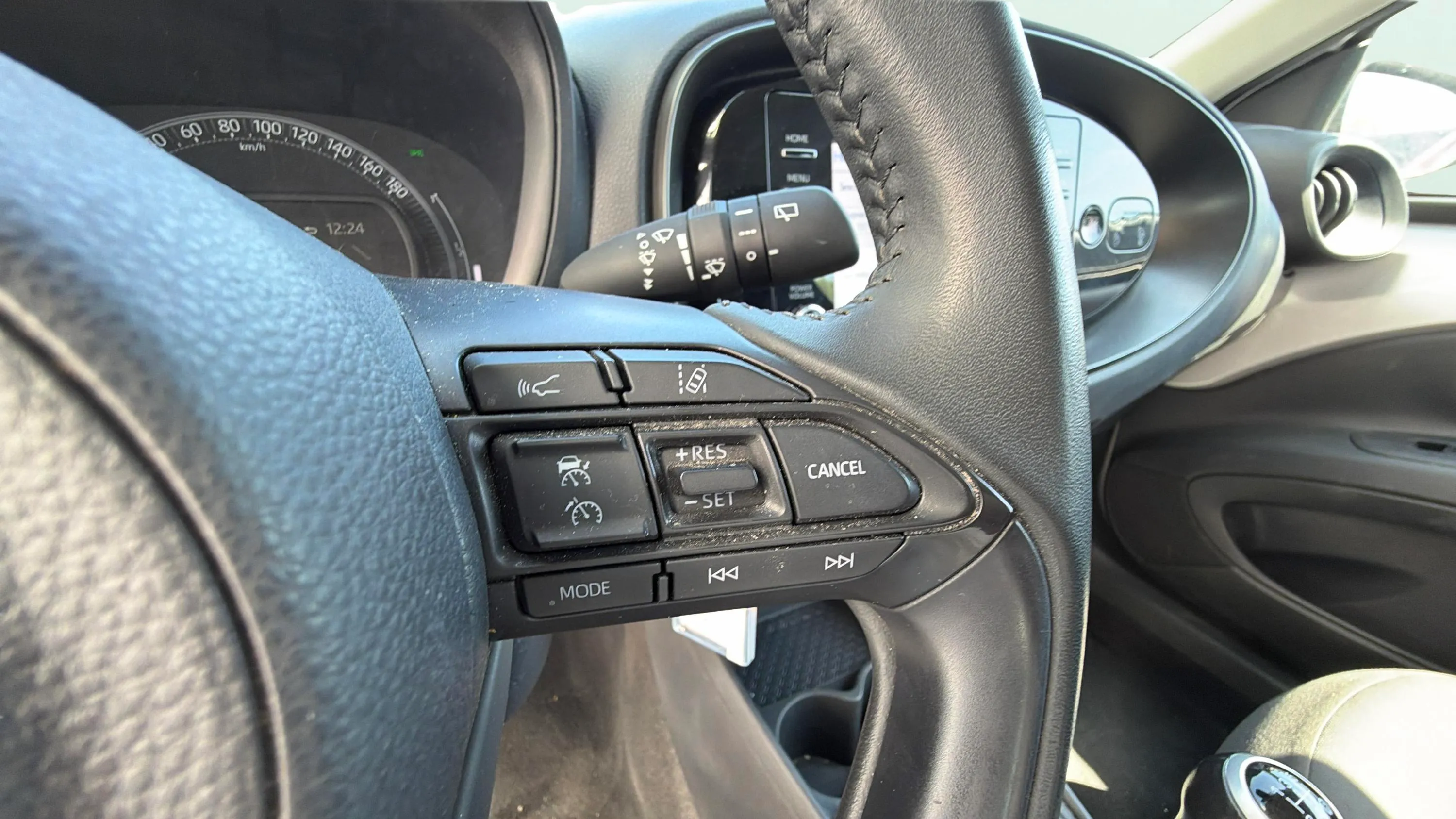 Toyota Aygo X 1.0 VVT-I Play - foto 15