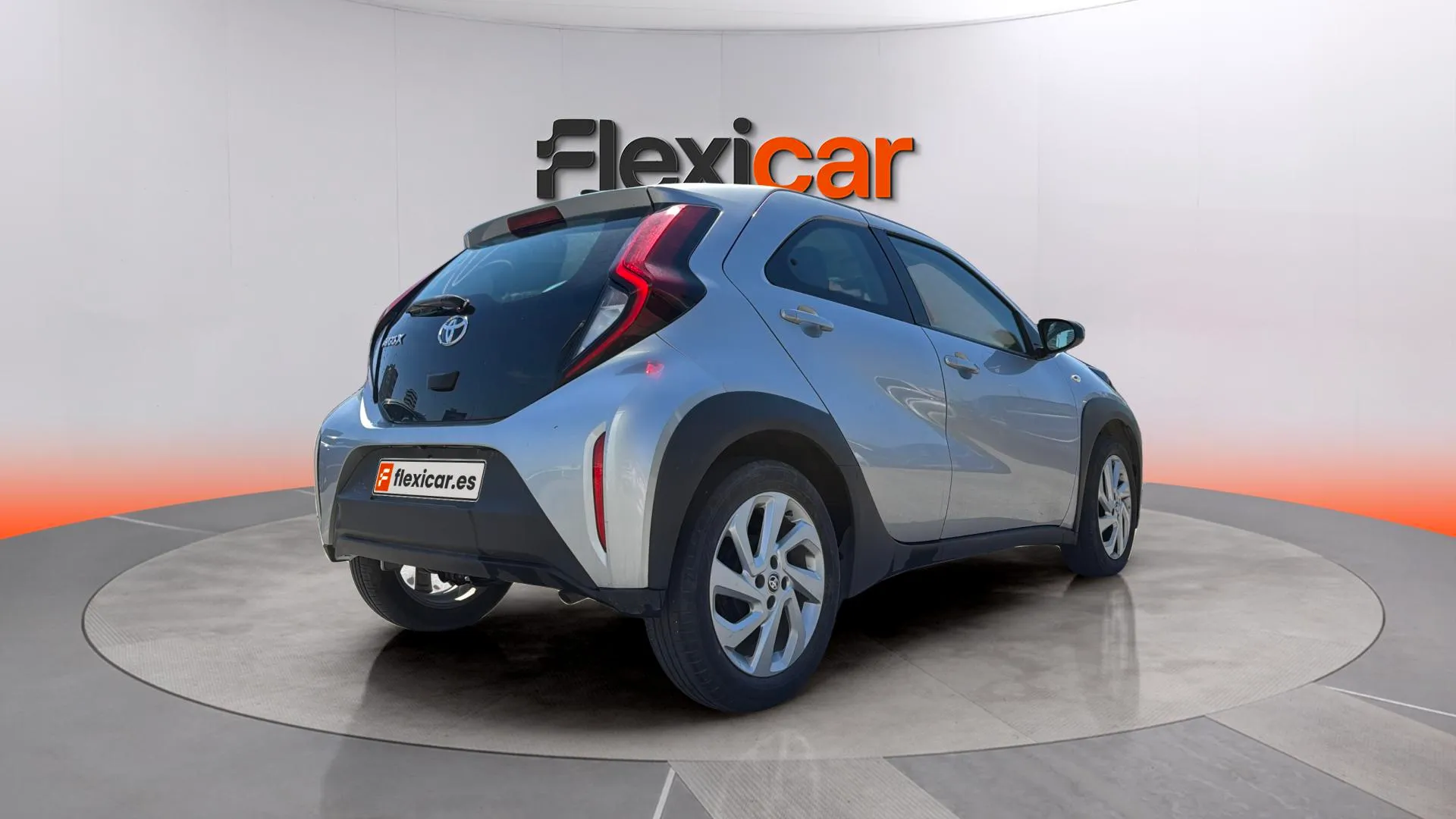 Toyota Aygo X 1.0 VVT-I Play - foto 7