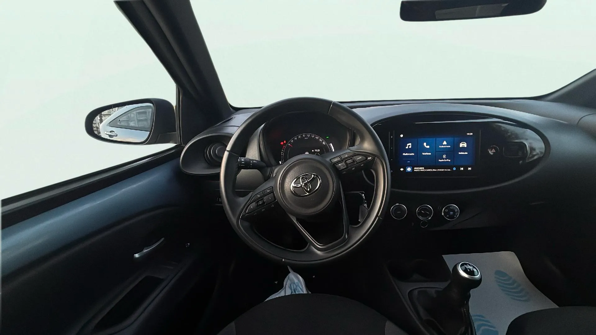 Toyota Aygo X 1.0 VVT-I Chic - foto 15