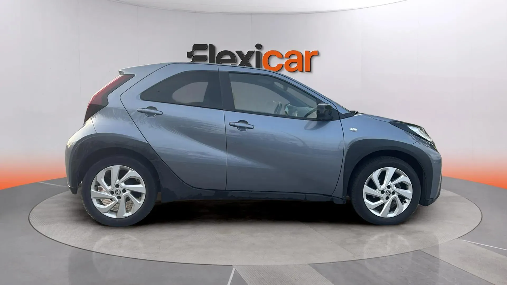 Toyota Aygo X 1.0 VVT-I Chic - foto 28