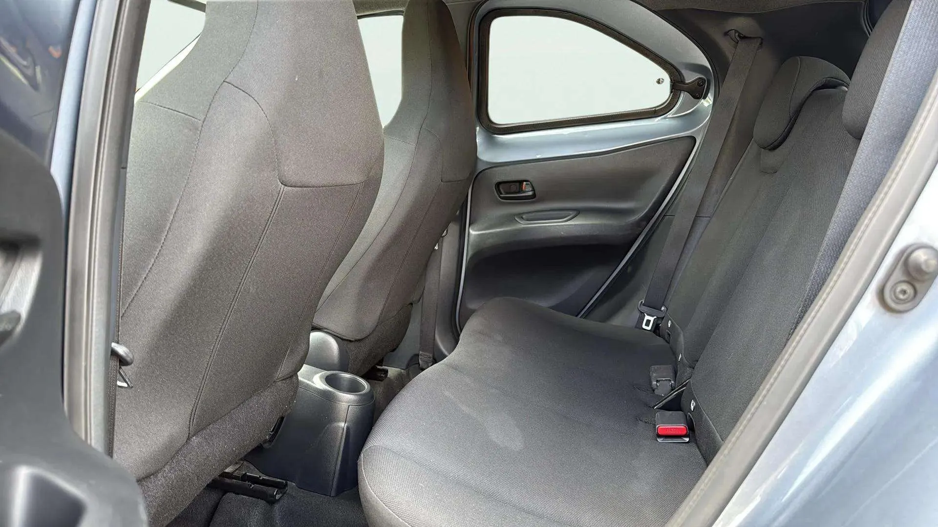 Toyota Aygo X 1.0 VVT-I Chic - foto 16