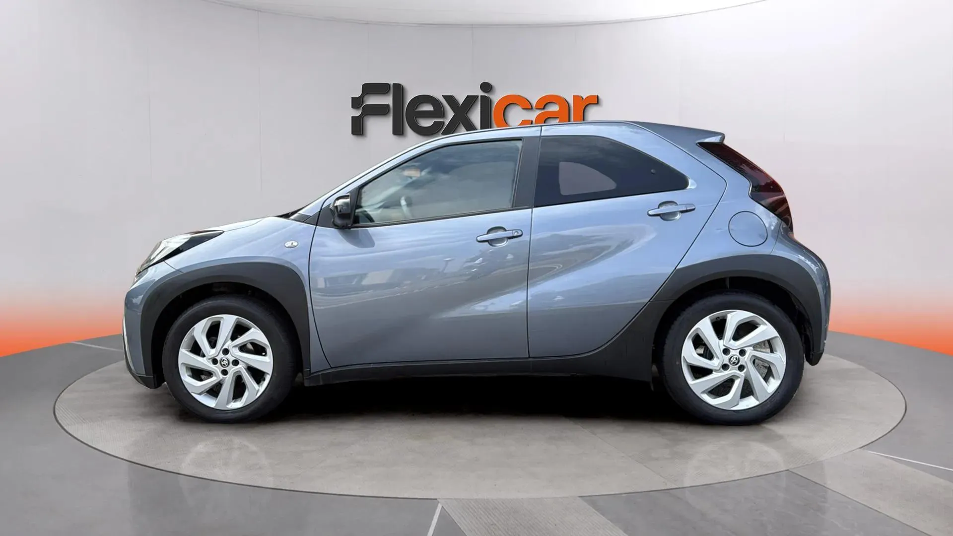 Toyota Aygo X 1.0 VVT-I Chic - foto 7