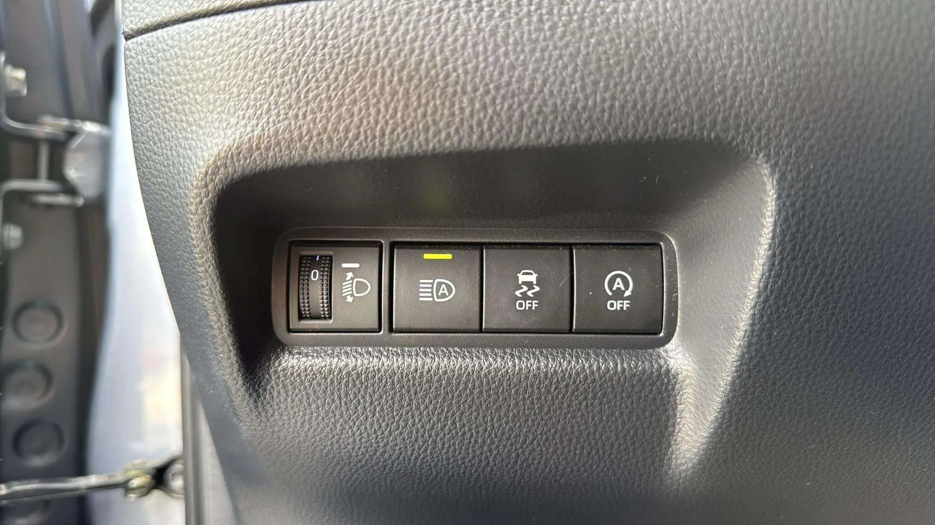Toyota Aygo X 1.0 VVT-I Chic - foto 18