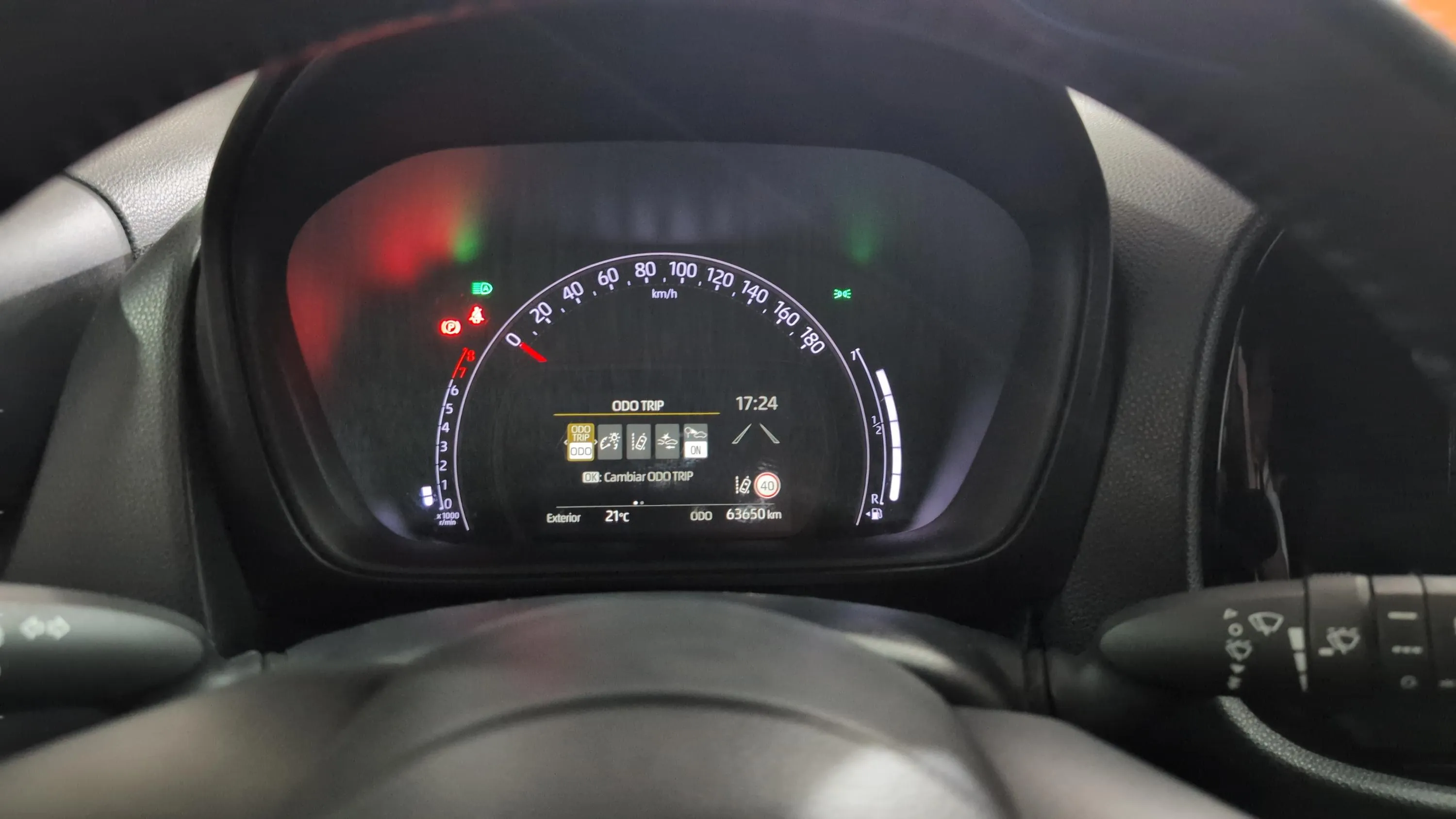 Toyota Aygo X 1.0 VVT-I Chic - foto 12