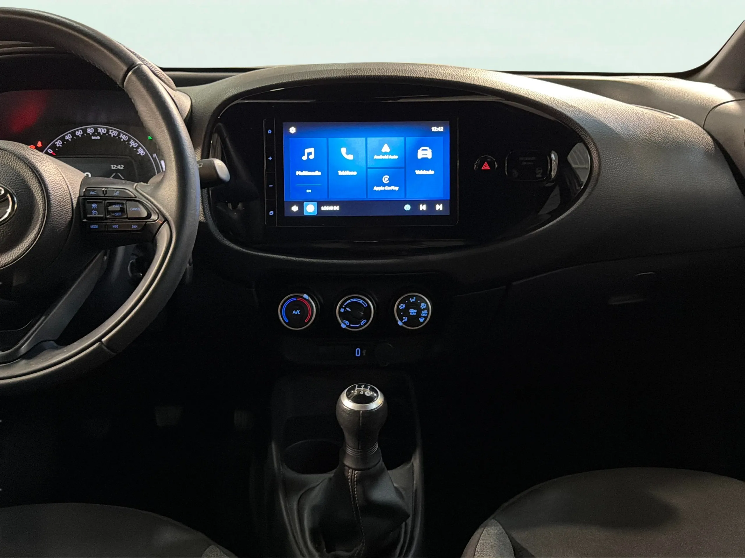 Toyota Aygo X 1.0 VVT-I Chic - foto 11