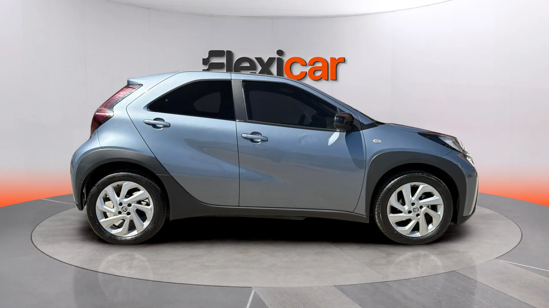 Toyota Aygo X 1.0 VVT-I Chic - foto 2