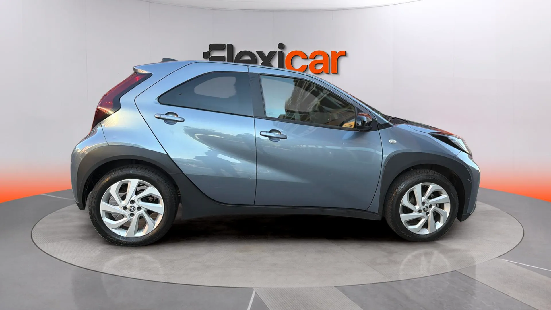 Toyota Aygo X 1.0 VVT-I Chic - foto 5