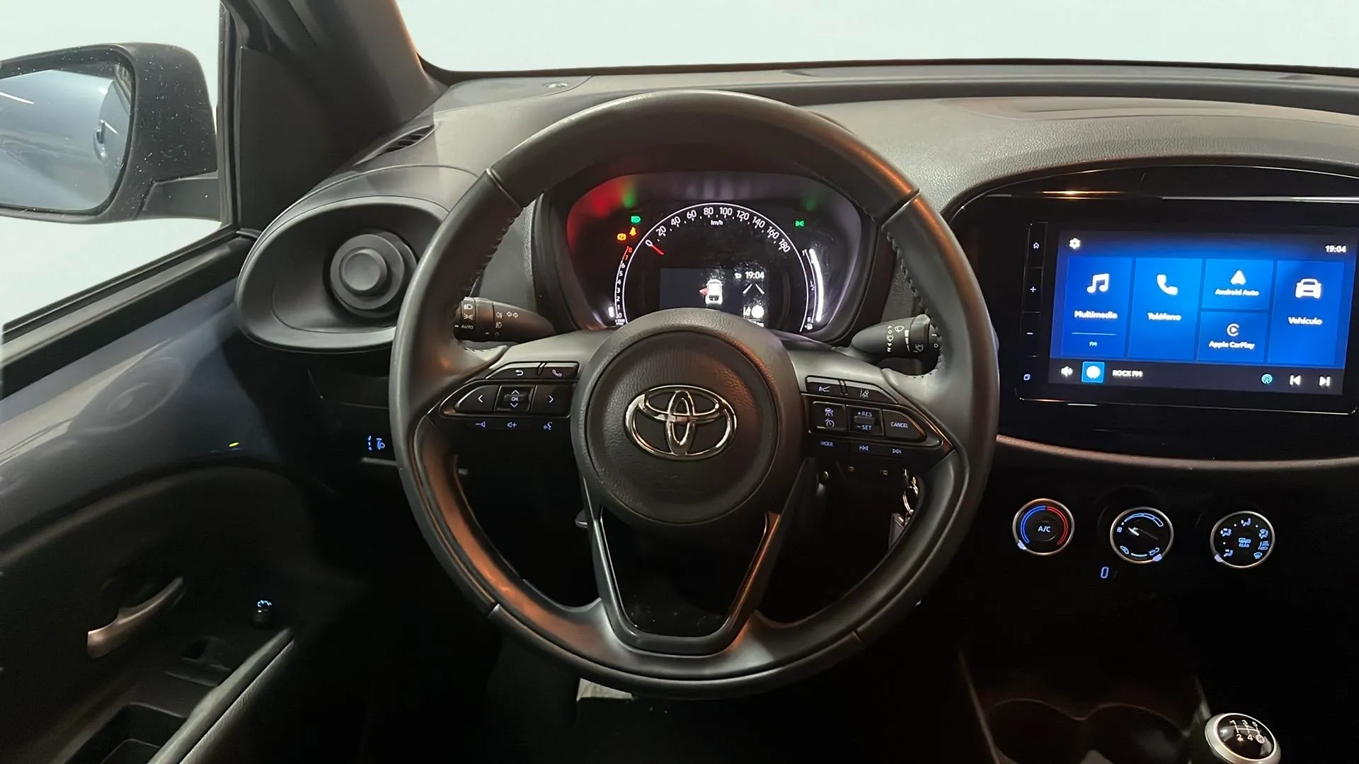 Toyota Aygo X 1.0 VVT-I Chic - foto 18