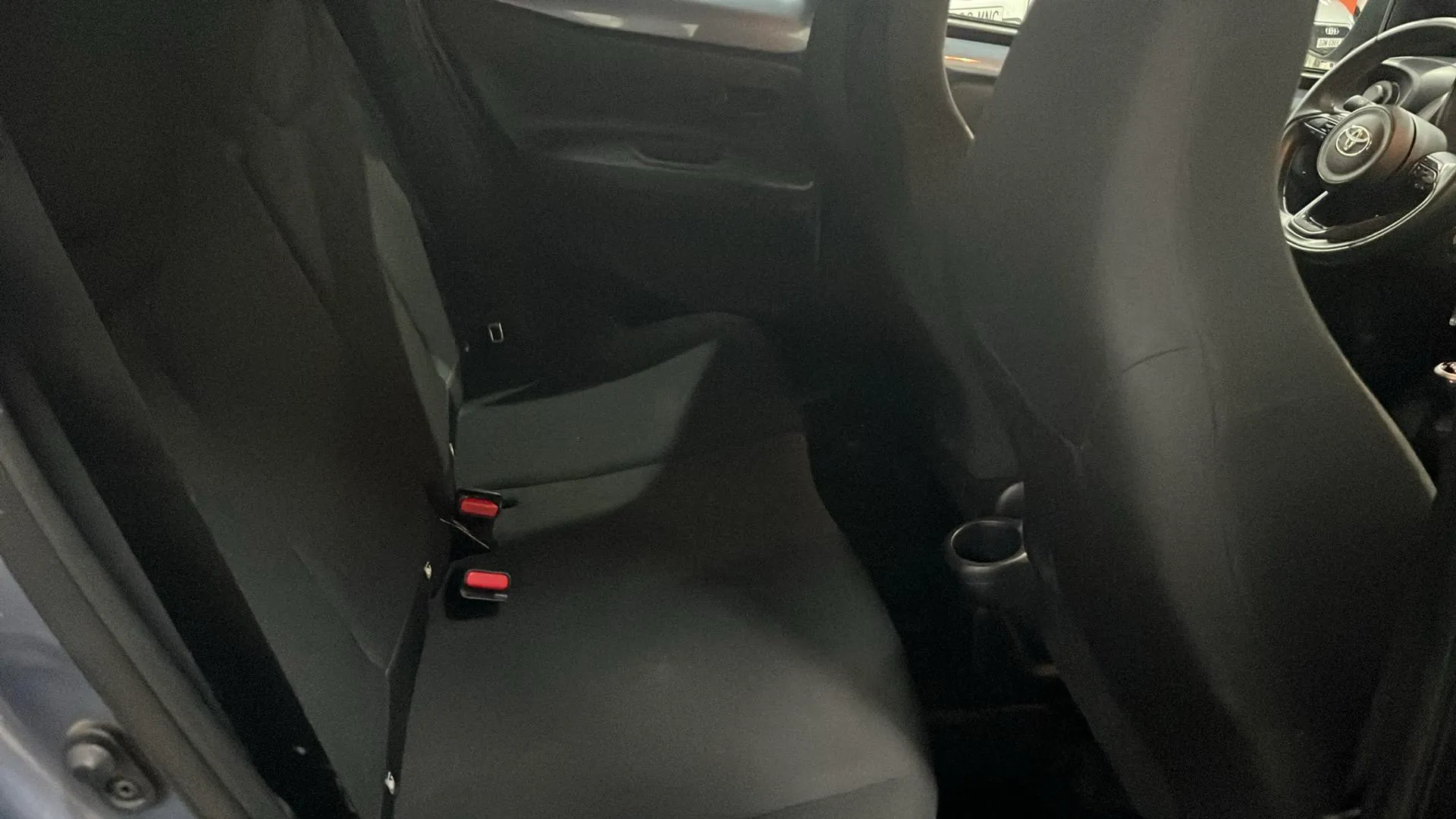 Toyota Aygo X 1.0 VVT-I Chic - foto 13
