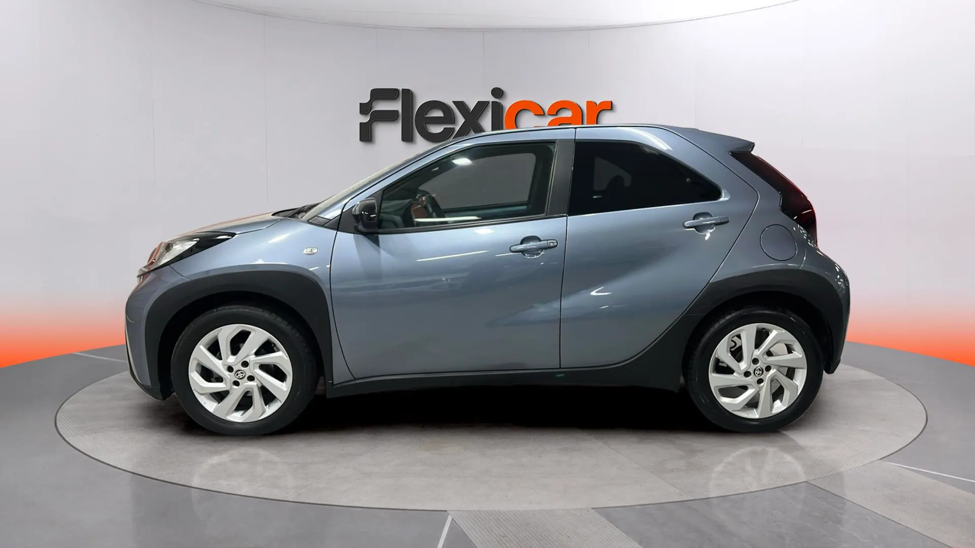 Toyota Aygo X 1.0 VVT-I Chic - foto 4