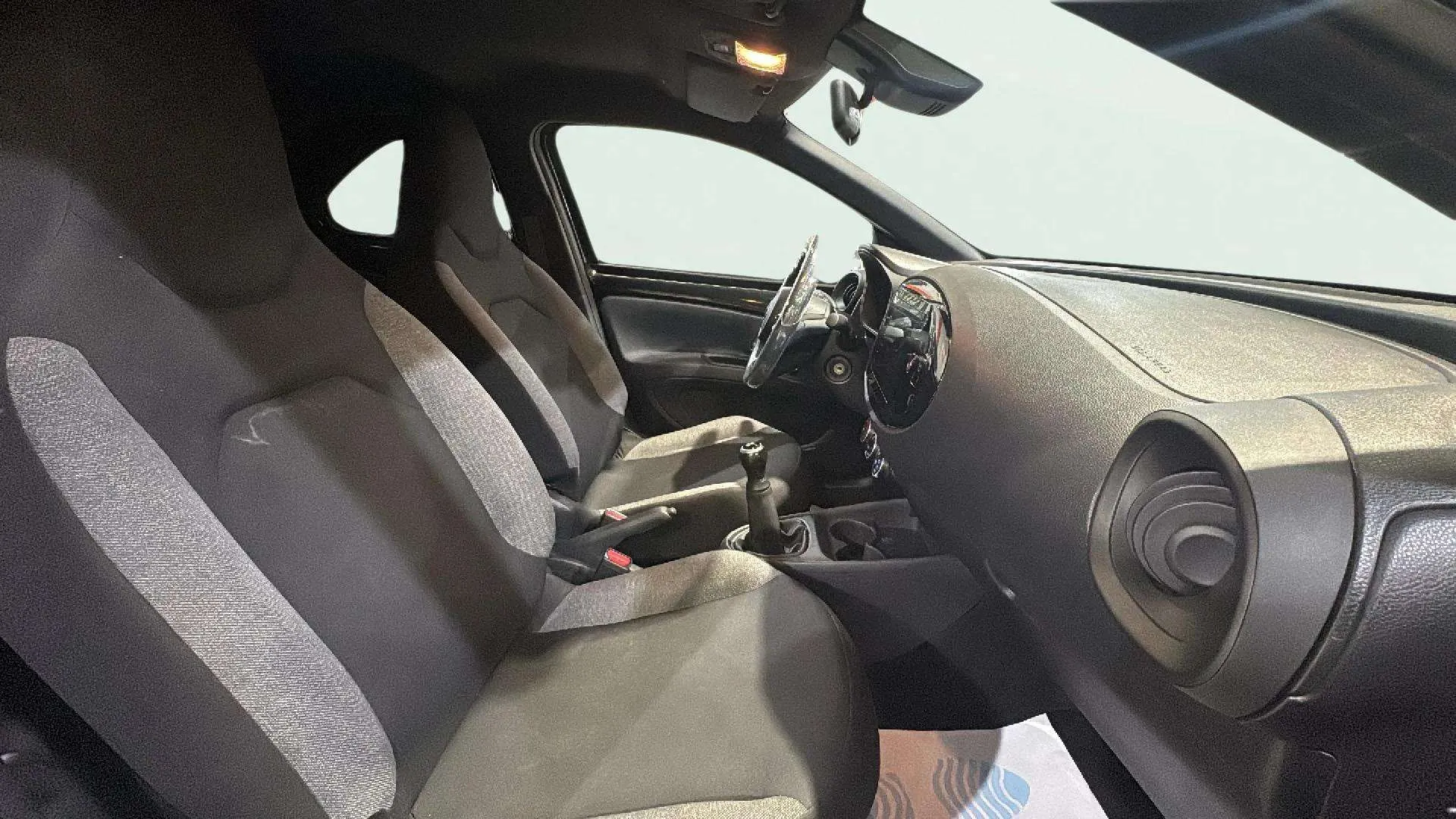 Toyota Aygo X 1.0 VVT-I Chic - foto 16
