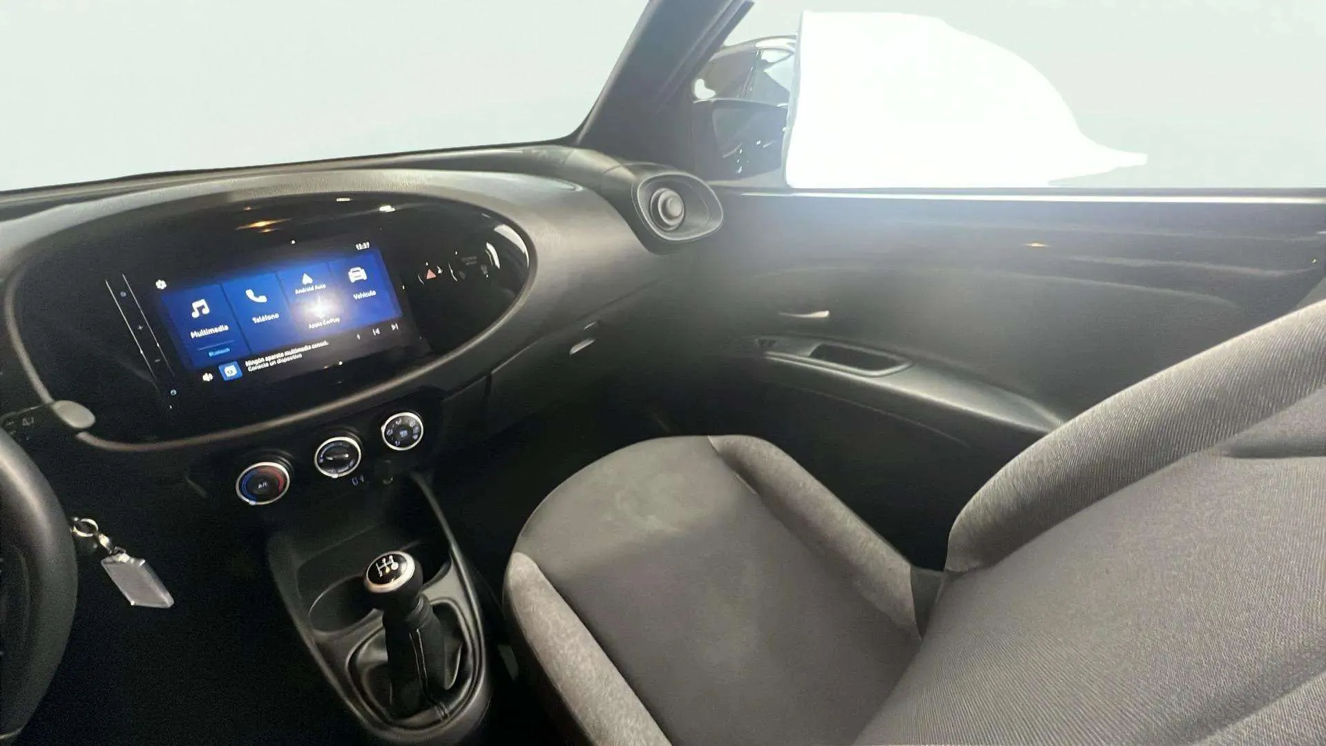 Toyota Aygo X 1.0 VVT-I Chic - foto 20