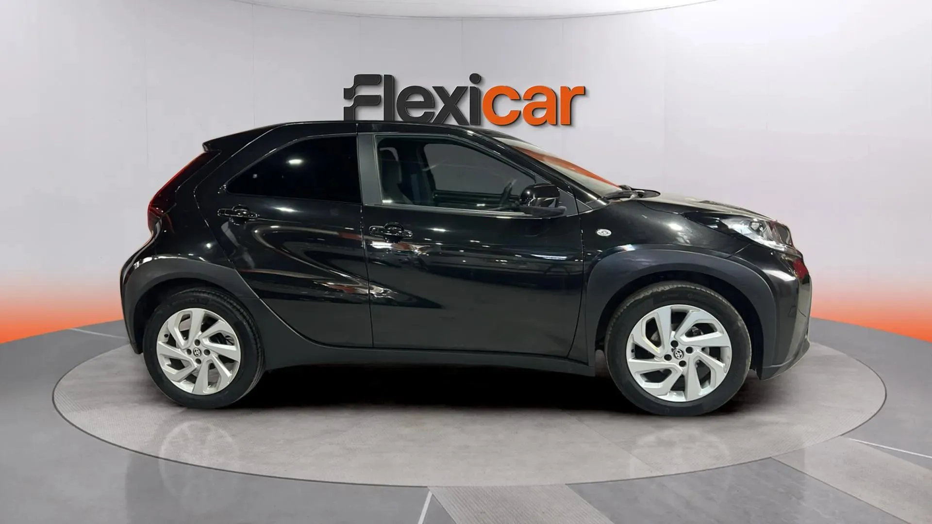 Toyota Aygo X 1.0 VVT-I Chic - foto 8