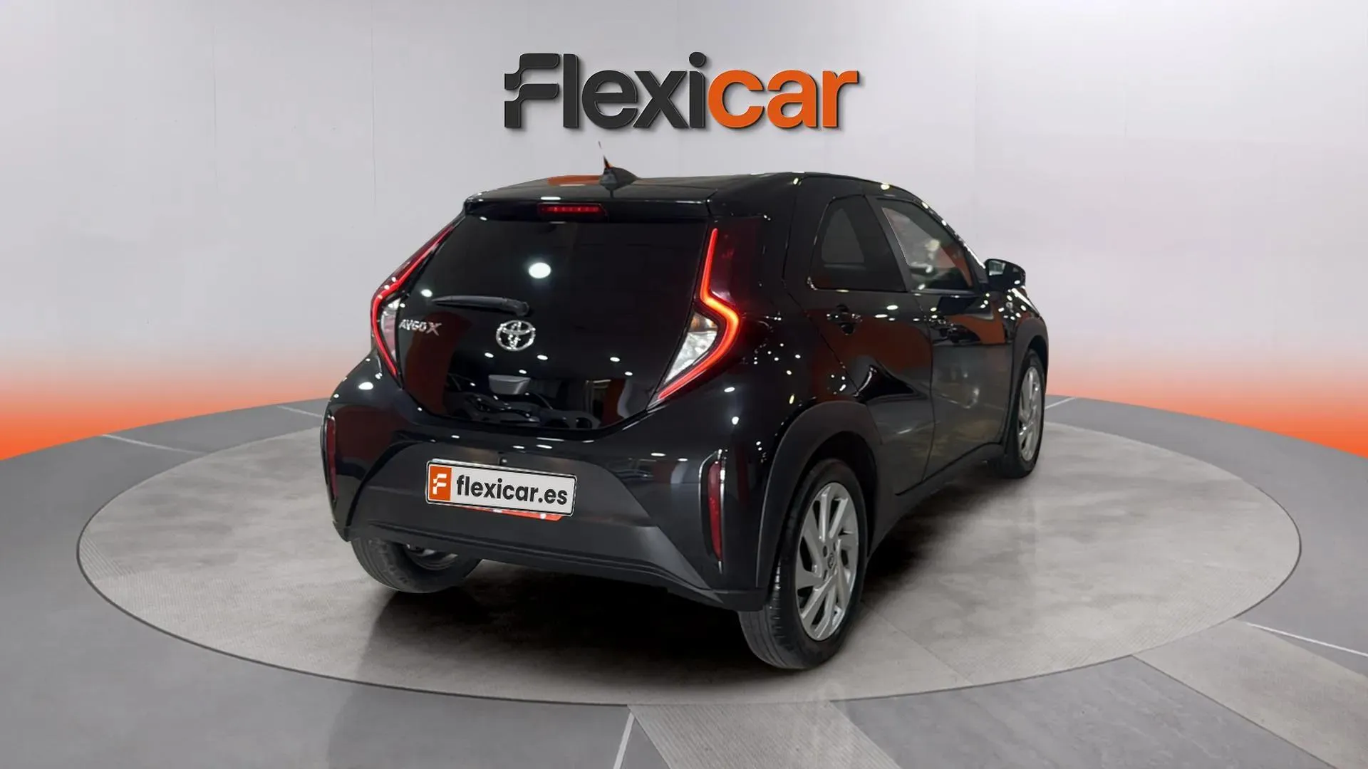 Toyota Aygo X 1.0 VVT-I Chic - foto 8