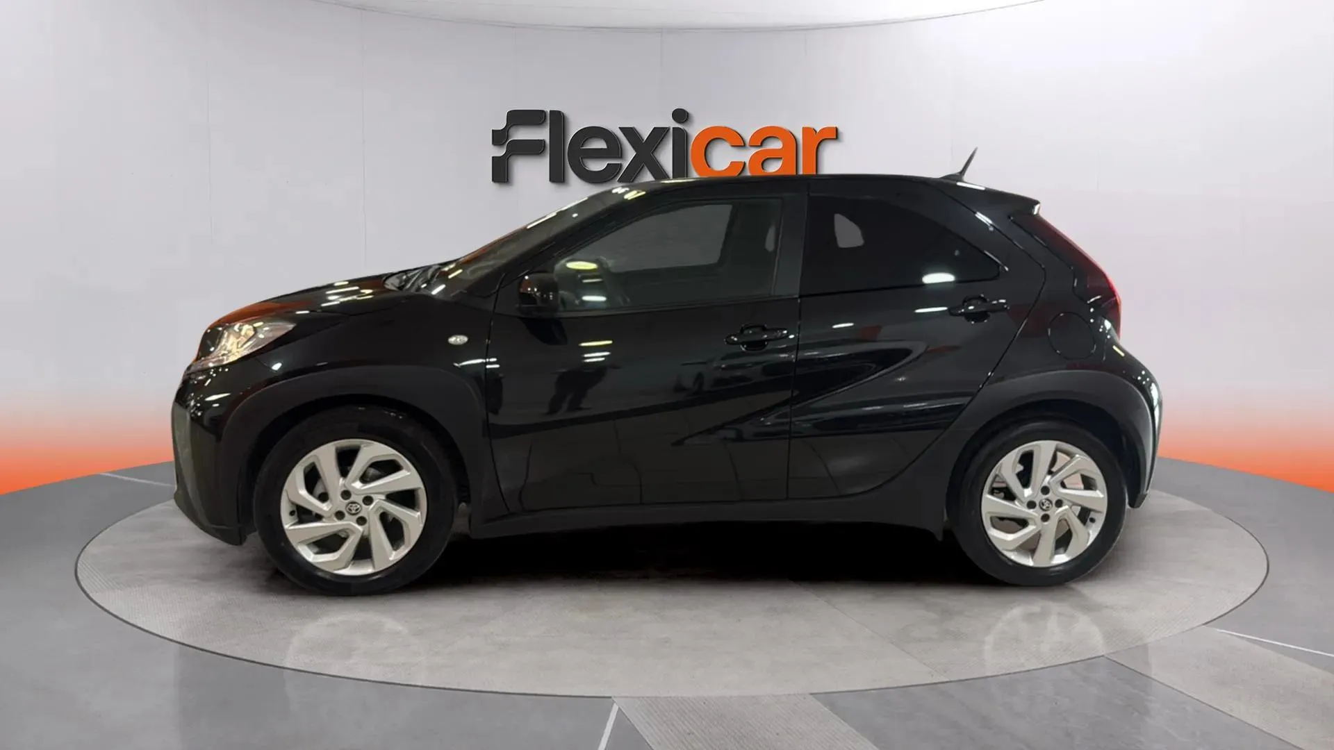 Toyota Aygo X 1.0 VVT-I Chic - foto 5