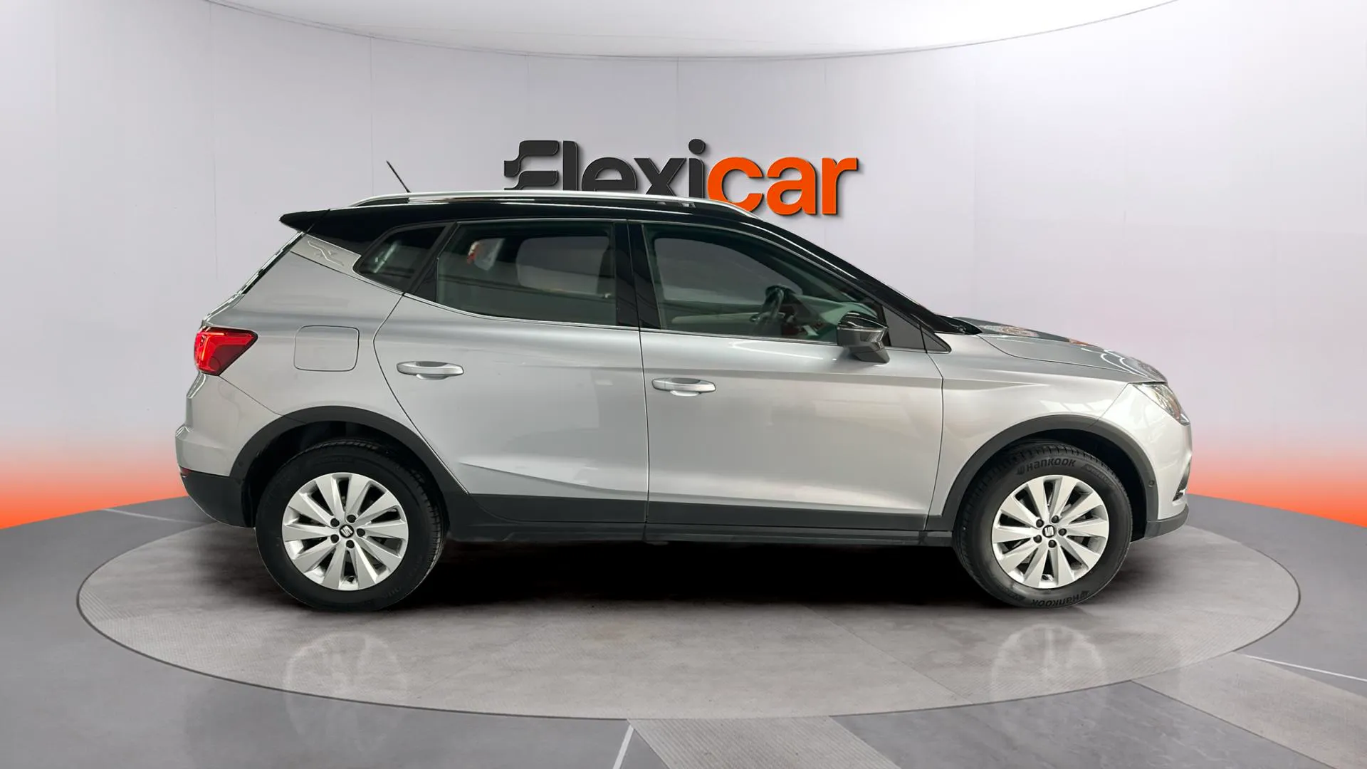SEAT Arona 1.0 TSI DSG Xcellence Eco - foto 3