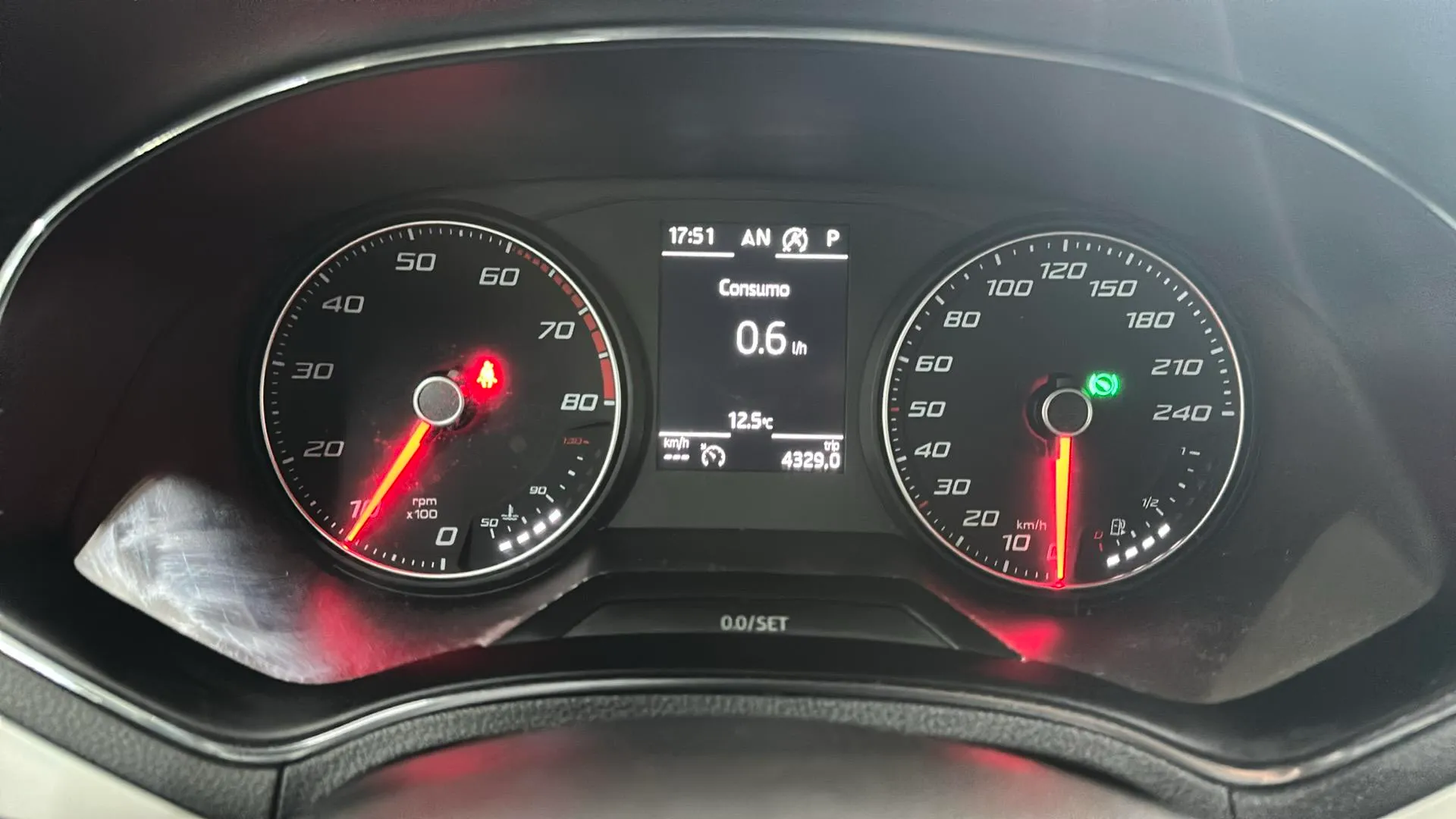 SEAT Arona 1.0 TSI DSG Xcellence Eco - foto 8
