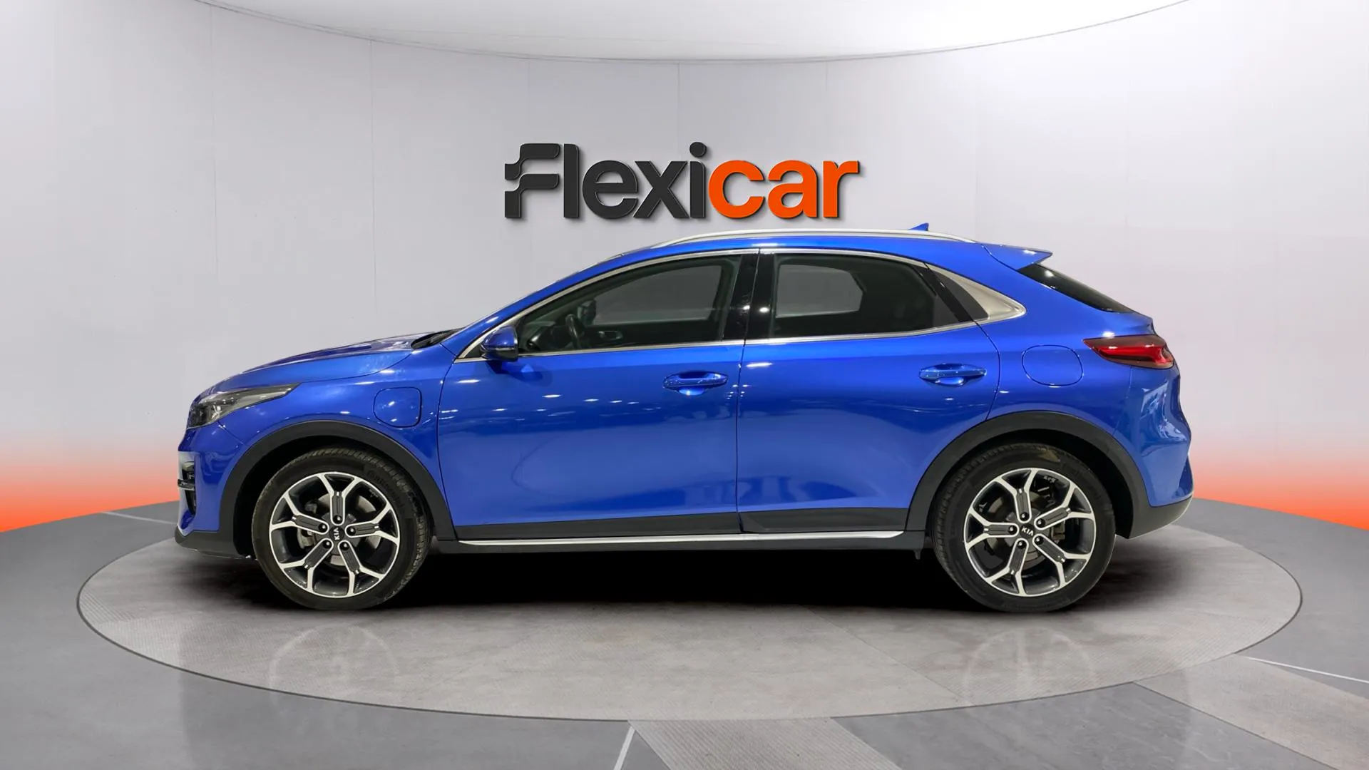 Kia XCeed 1.6 GDi PHEV eDrive - foto 3