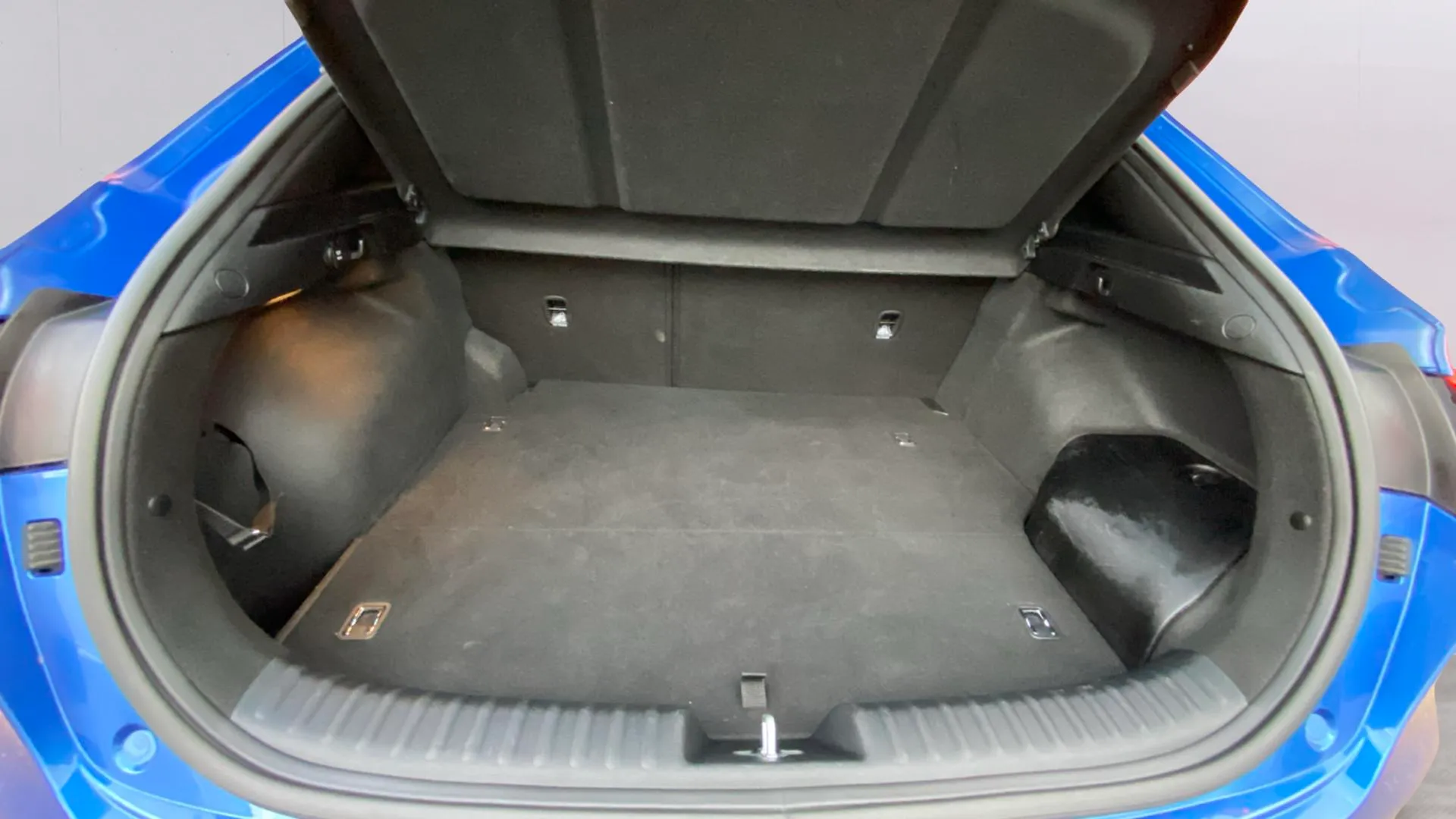 Kia XCeed 1.6 GDi PHEV eDrive - foto 9