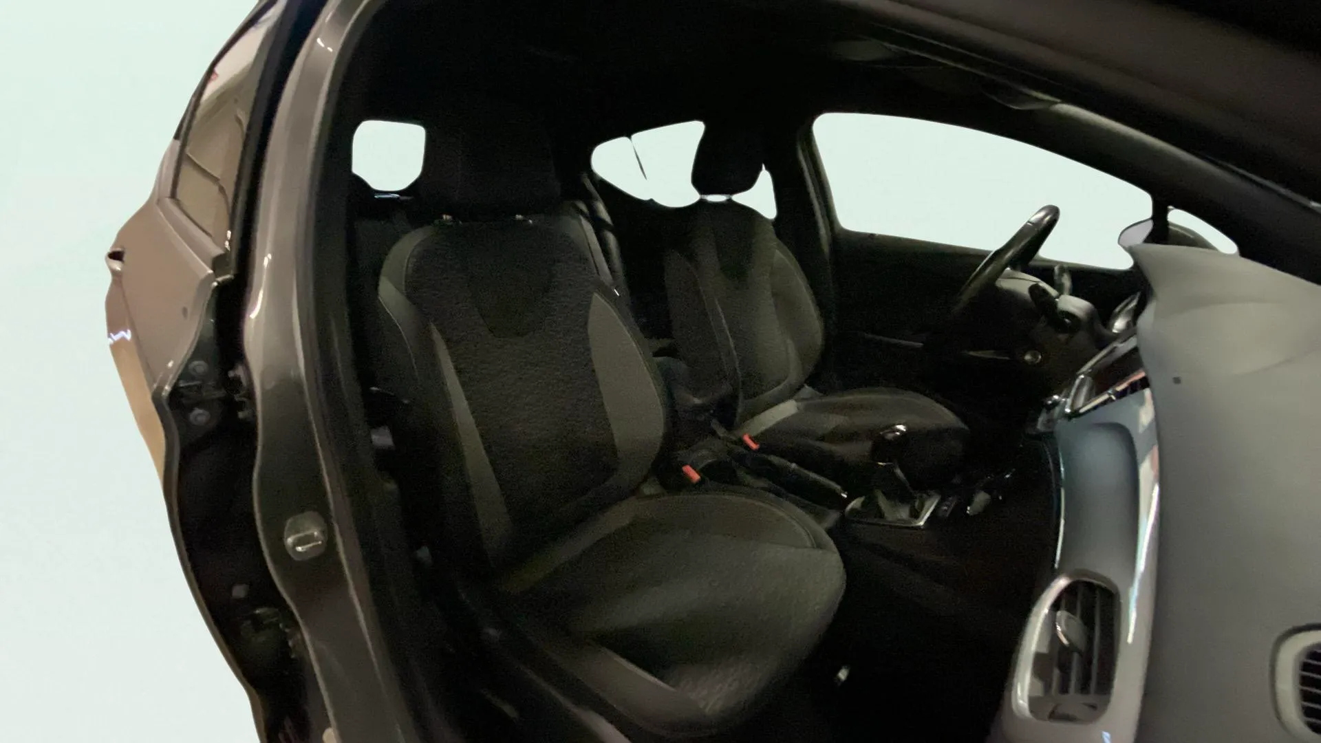 Opel Astra 1.2T SHT GS Line - foto 10