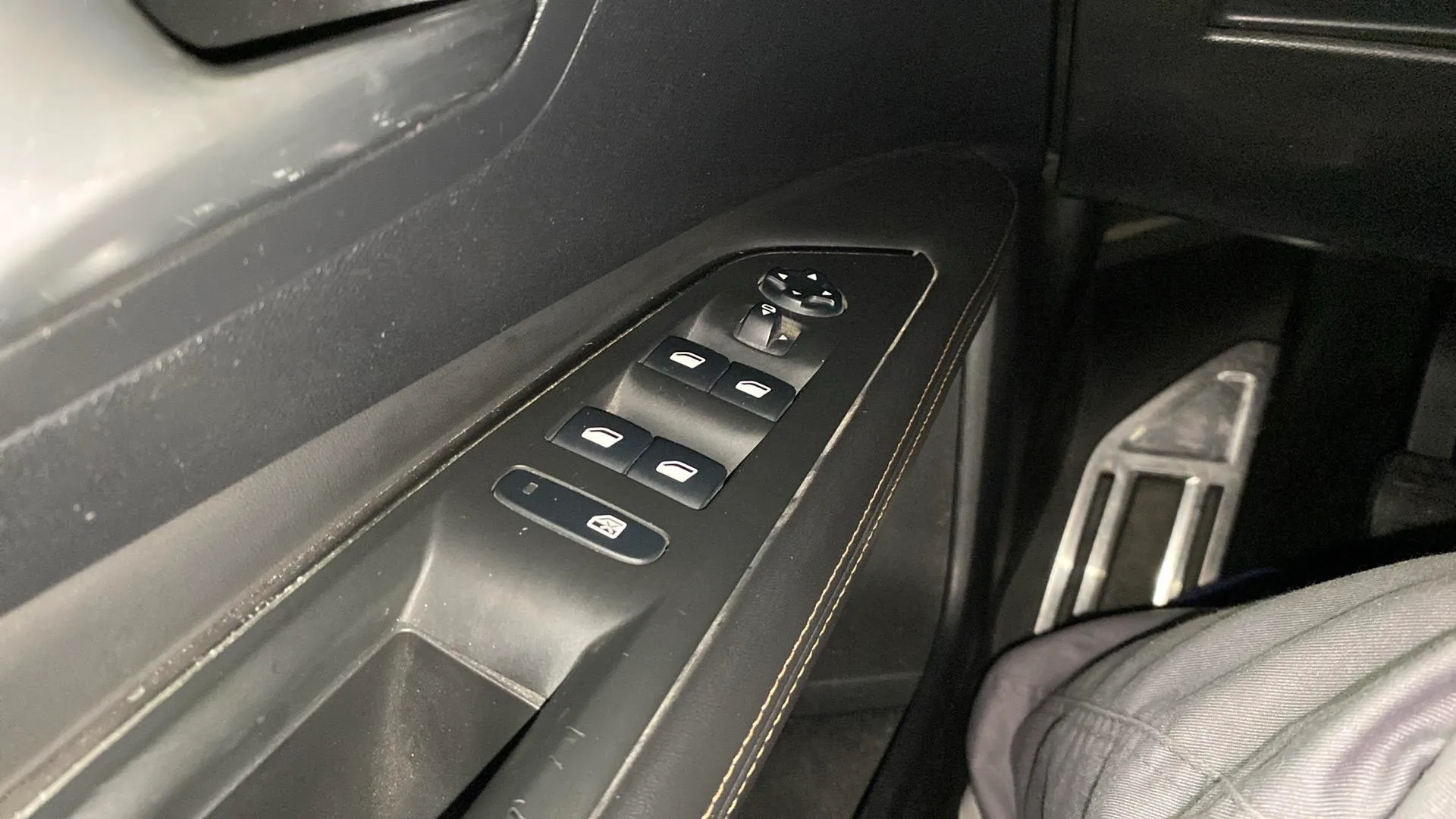 Peugeot 3008 1.2 PureTech GT Line - foto 18