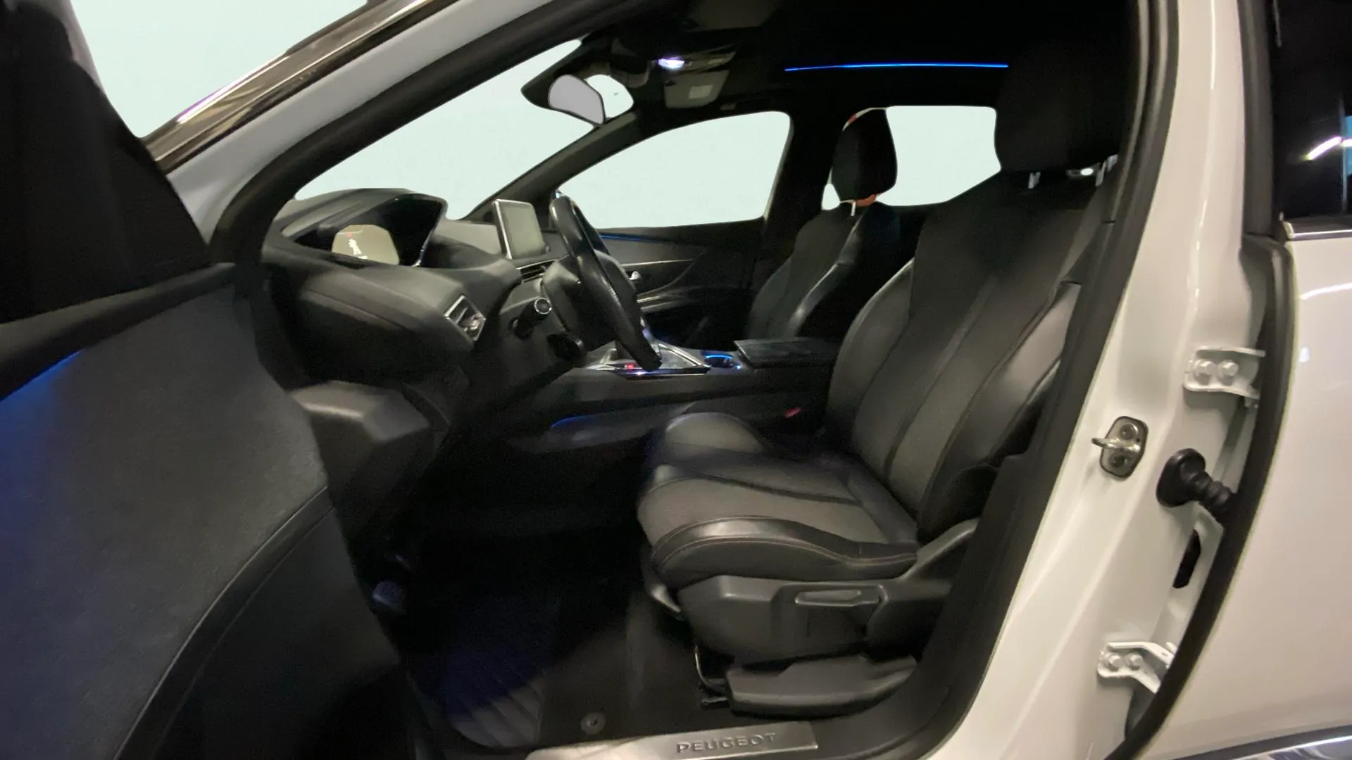 Peugeot 3008 1.2 PureTech GT Line - foto 9