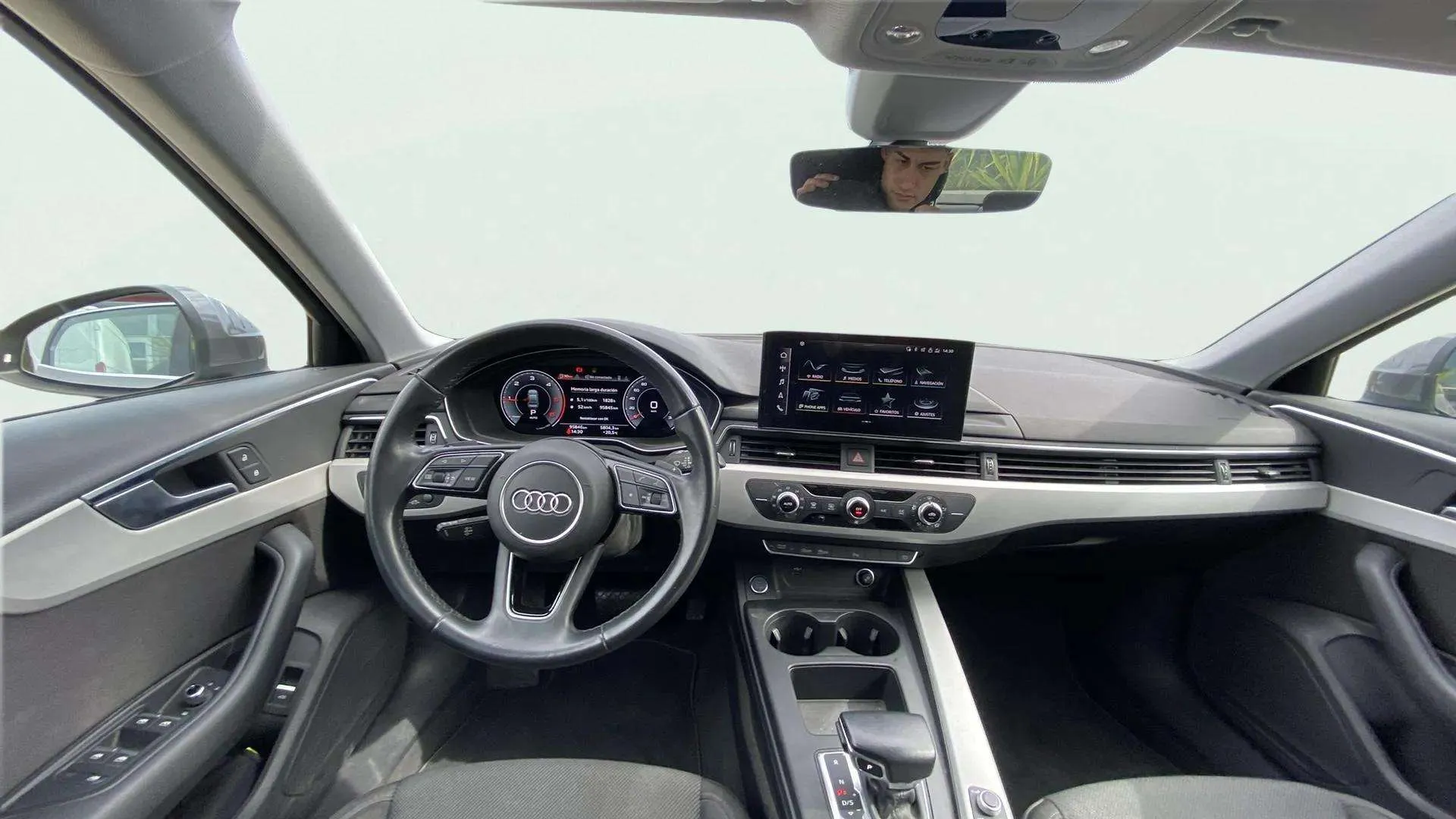 Audi A4 Advanced 30 TDI S tronic - foto 9