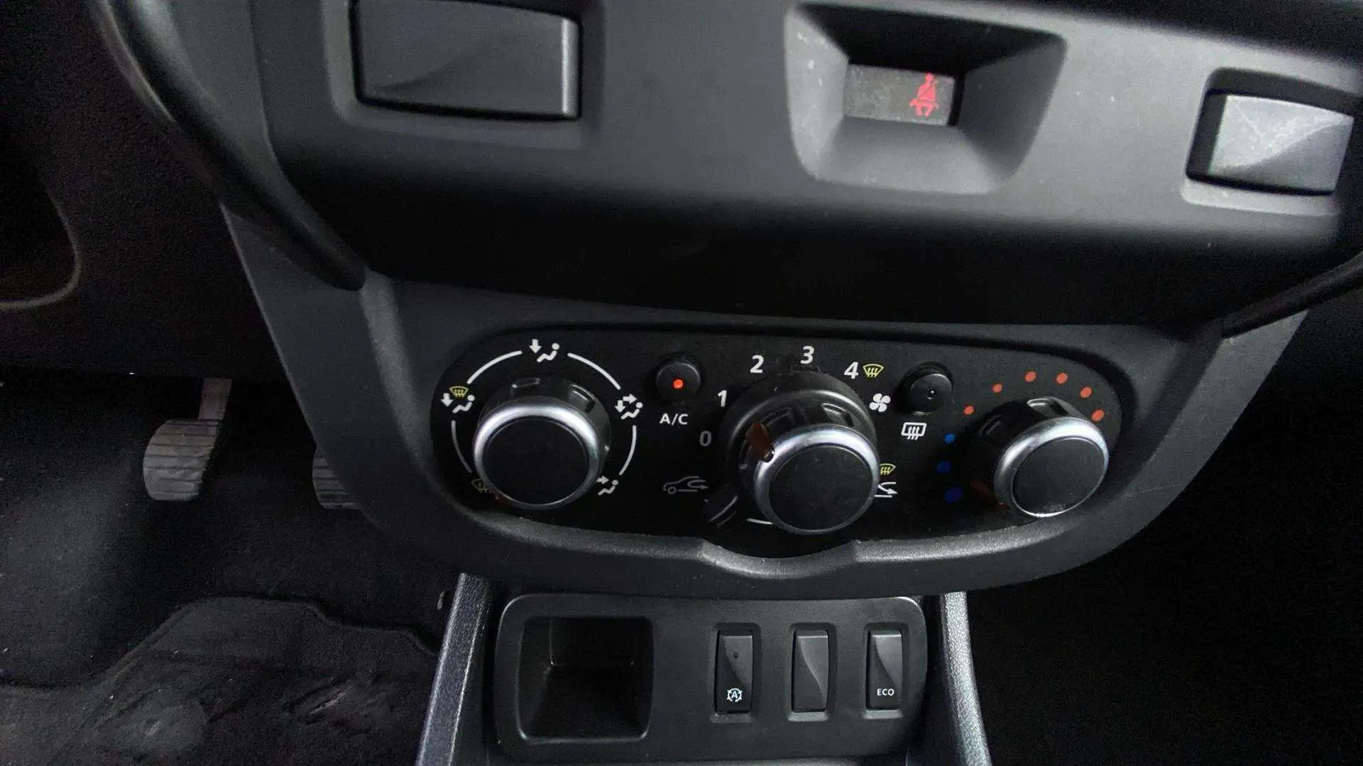Dacia Duster Access 1.6 4x2 - foto 20