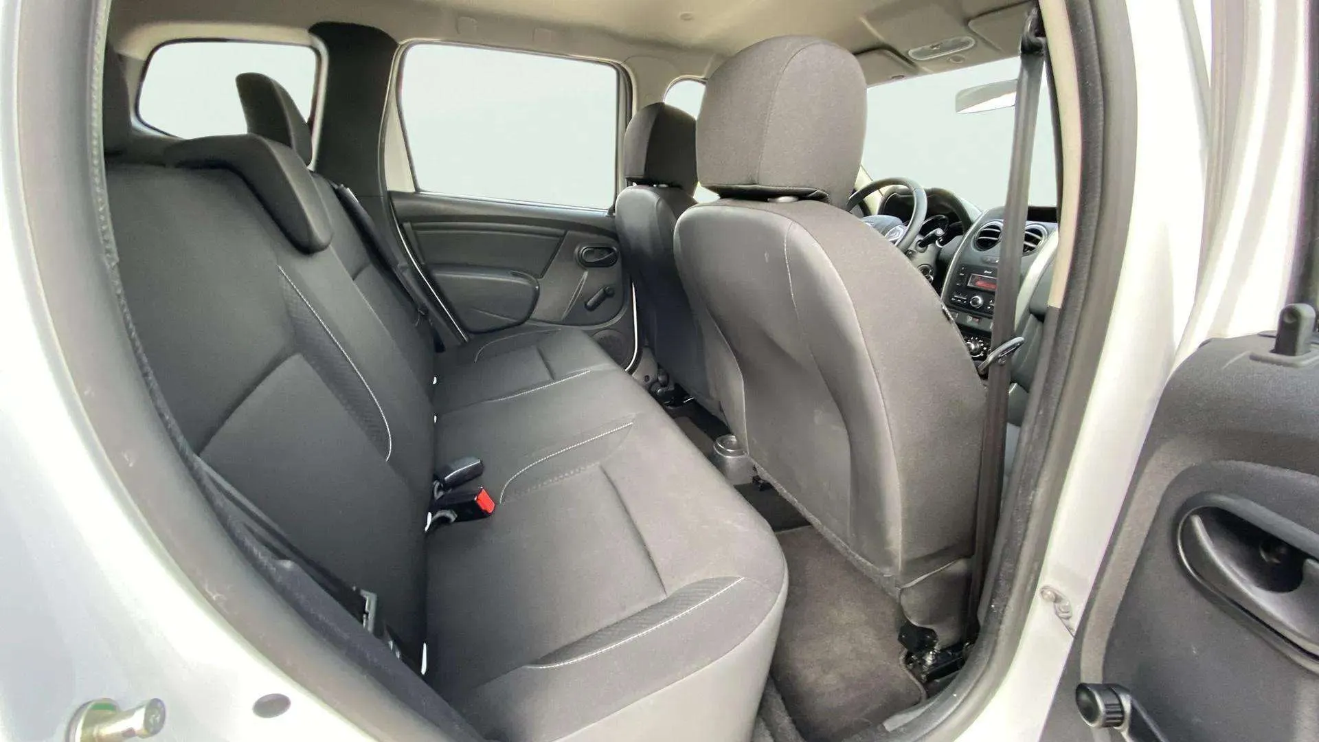 Dacia Duster Access 1.6 4x2 - foto 14