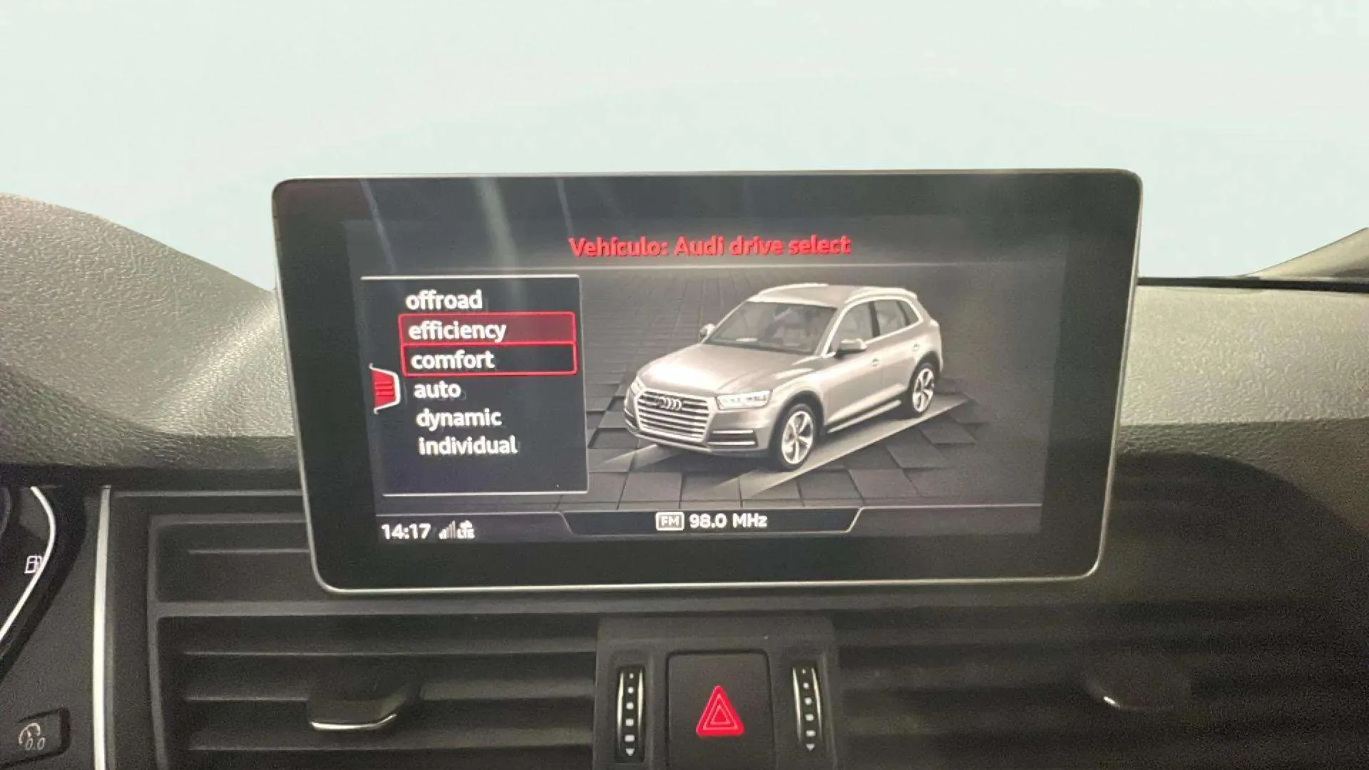 Audi Q5 40 TDI quattro S tronic - foto 25