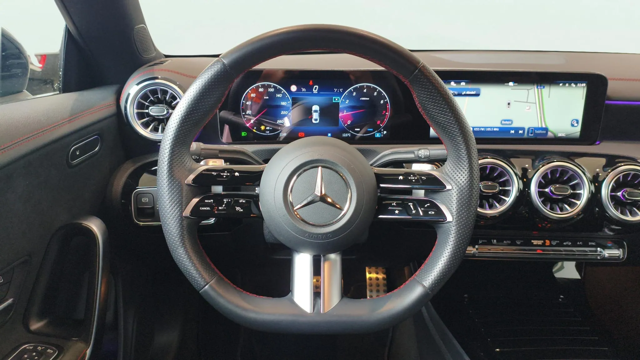 Mercedes-Benz CLA 200 - foto 7