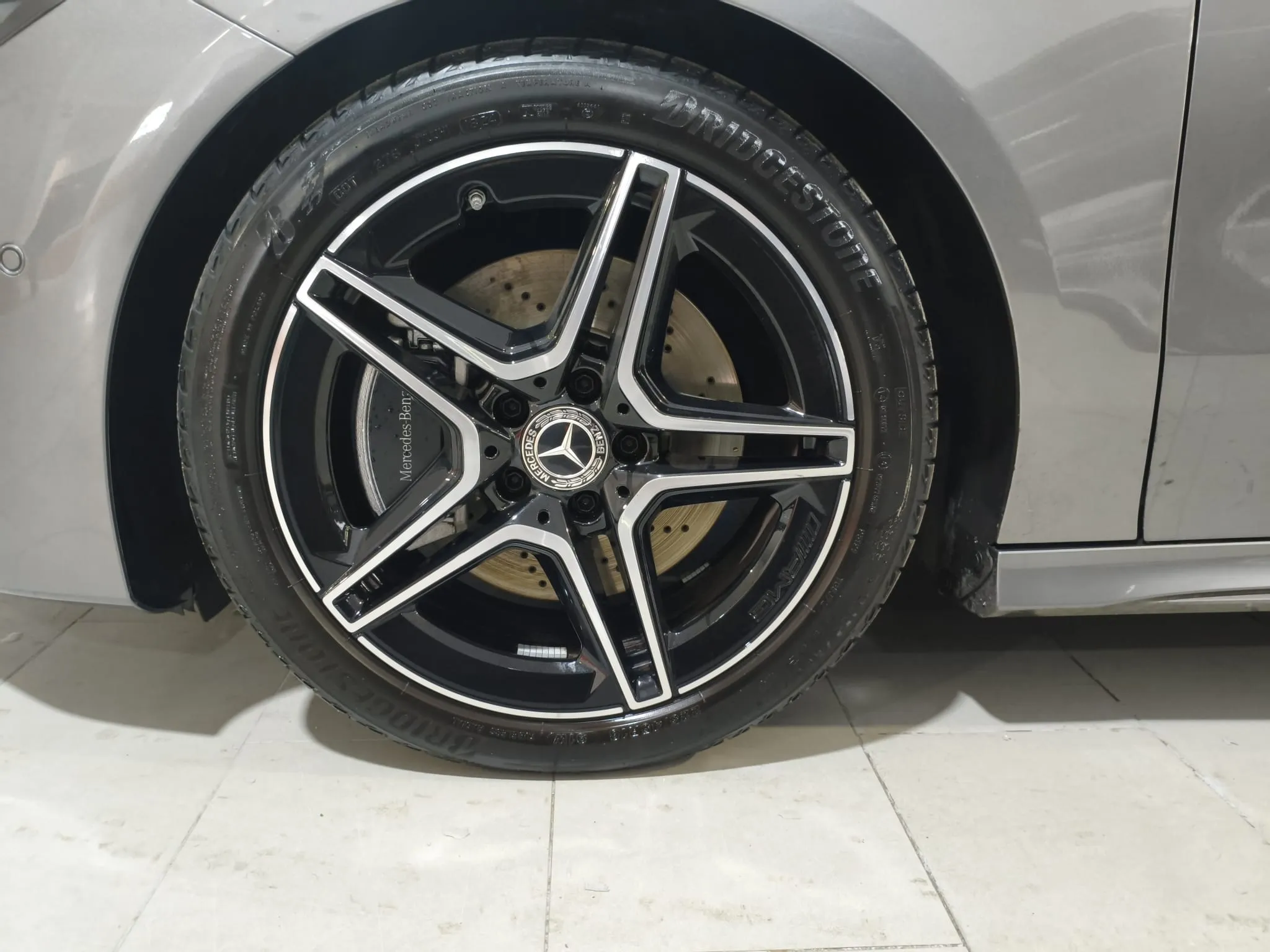 Mercedes-Benz CLA 200 - foto 17