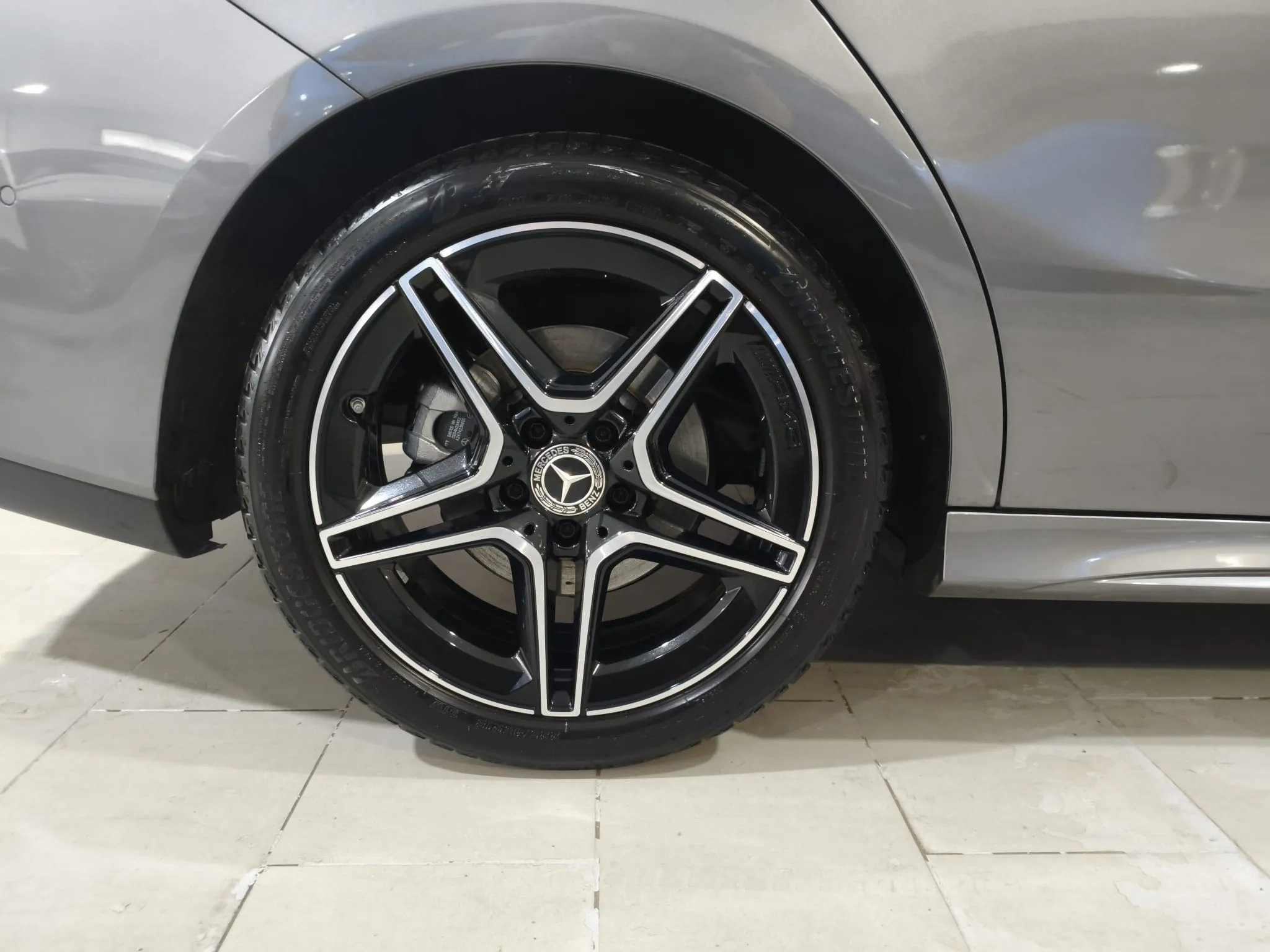 Mercedes-Benz CLA 200 - foto 18