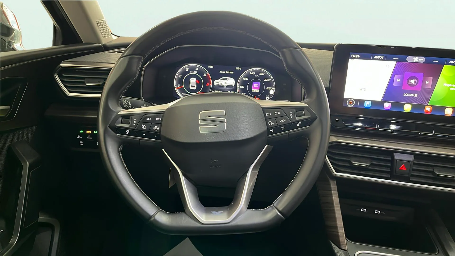 SEAT León 2.0 TDI DSG-7 FR Go L - foto 11