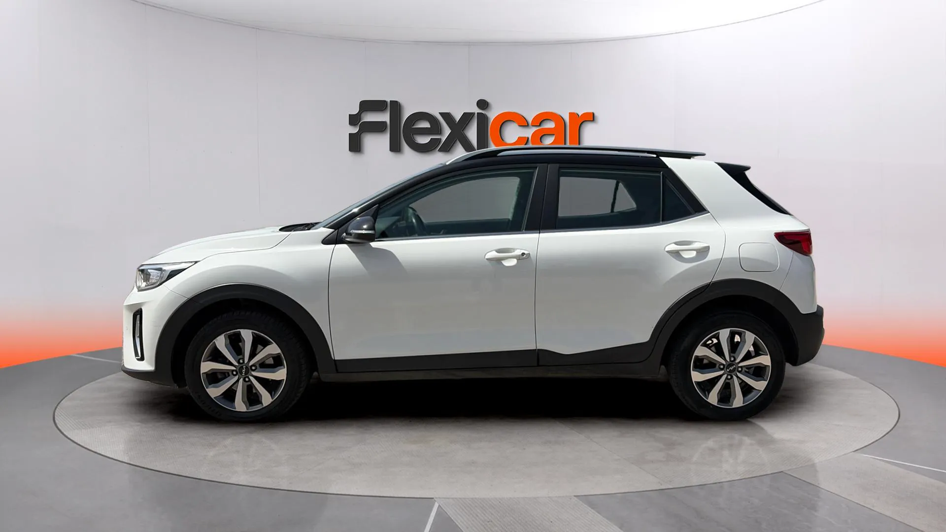 Kia Stonic 1.0 T-GDi MHEV iMT Drive - foto 4