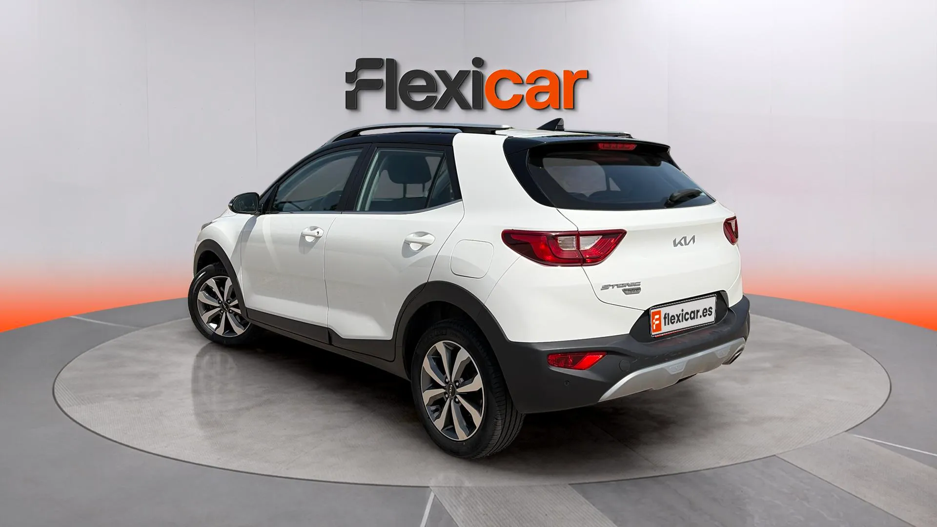 Kia Stonic 1.0 T-GDi MHEV iMT Drive - foto 8