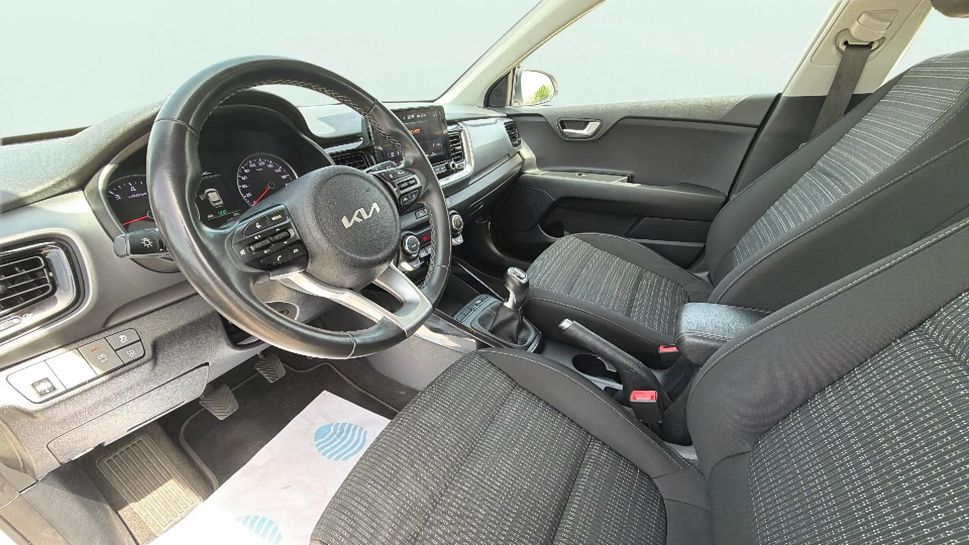 Kia Stonic 1.0 T-GDi MHEV iMT Drive - foto 12