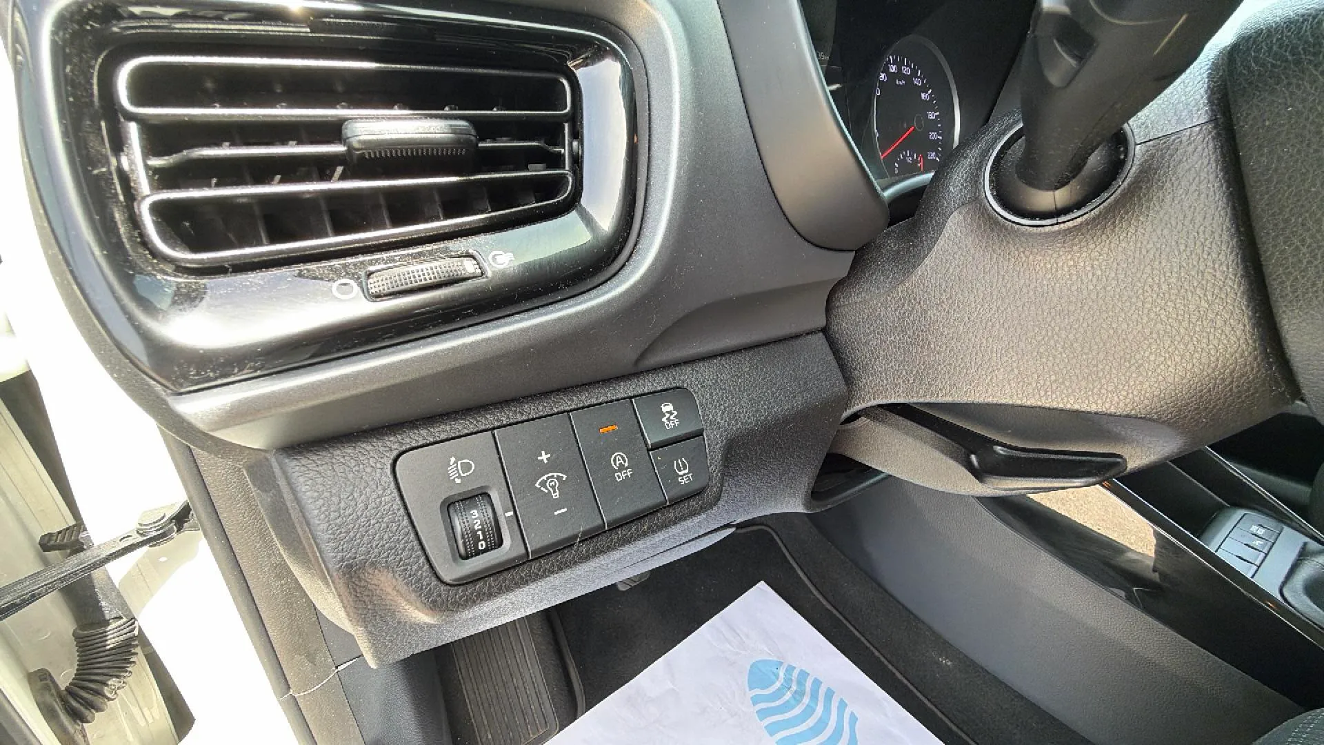 Kia Stonic 1.0 T-GDi MHEV iMT Drive - foto 28