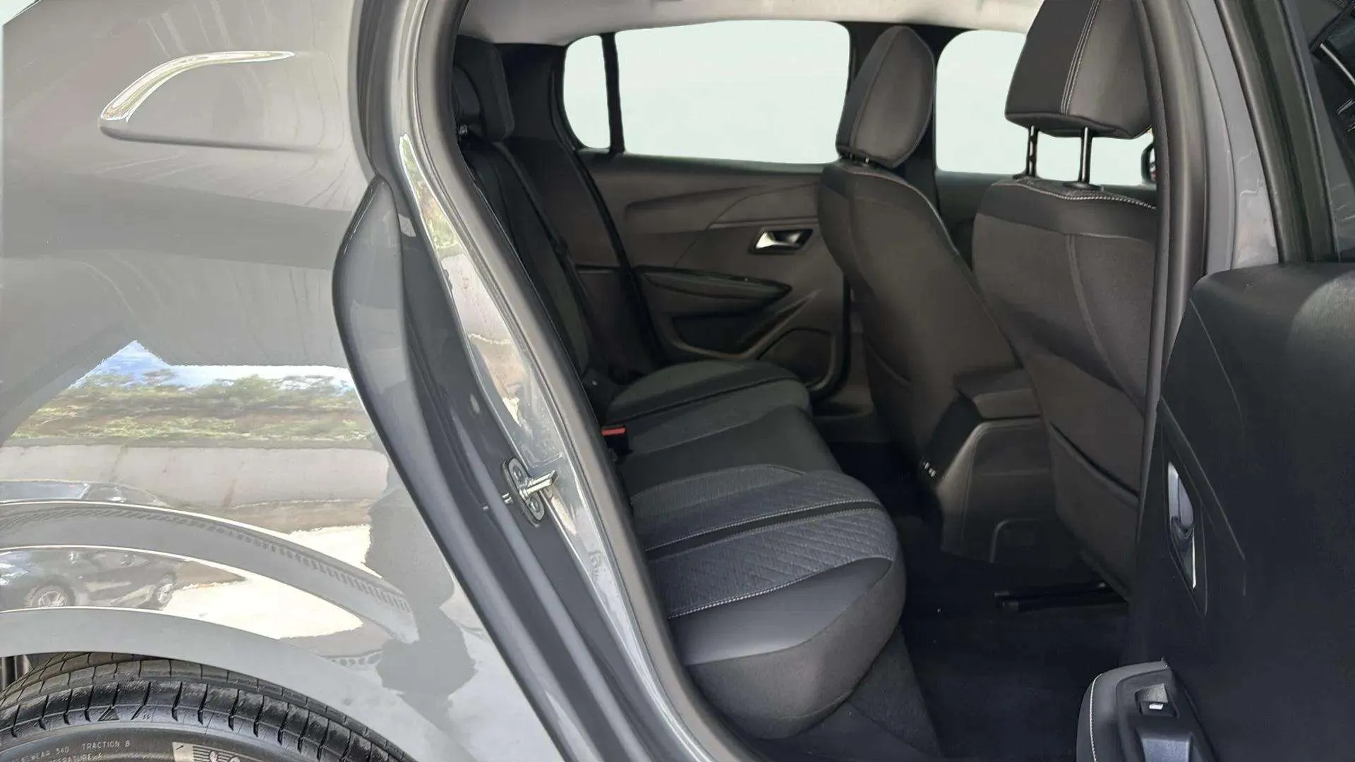 Peugeot 208 Allure Gasolina 100 - foto 22