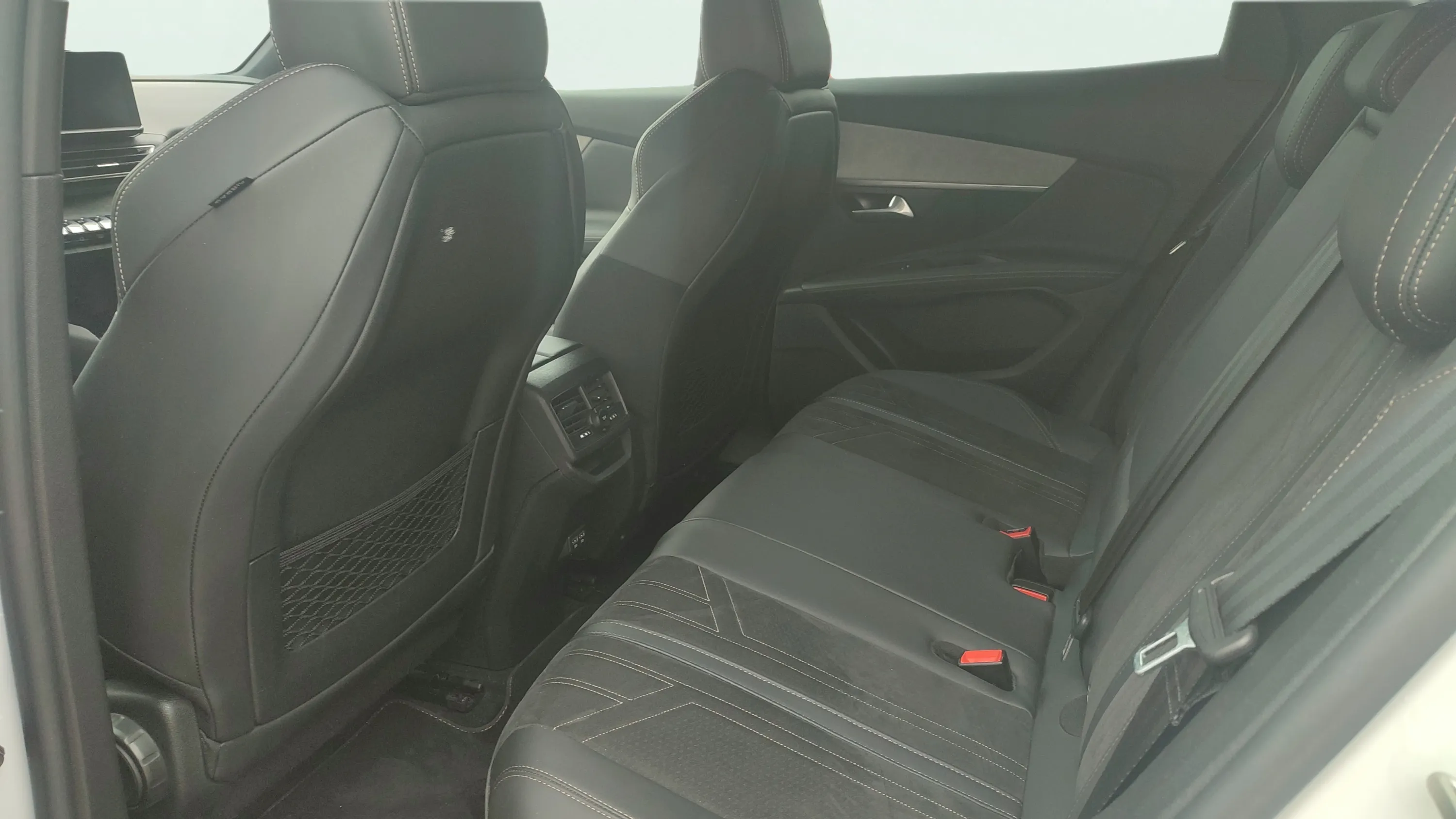 Peugeot 3008 1.5 BlueHDi GT - foto 16