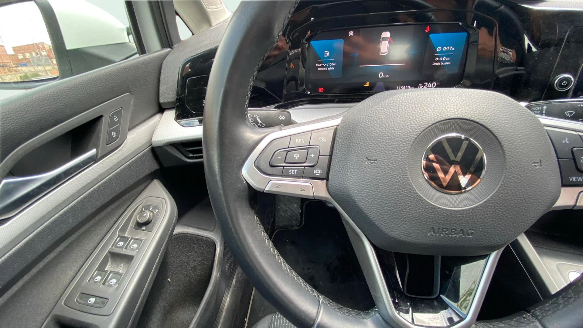 Volkswagen Golf Life 2.0 TDI - foto 19