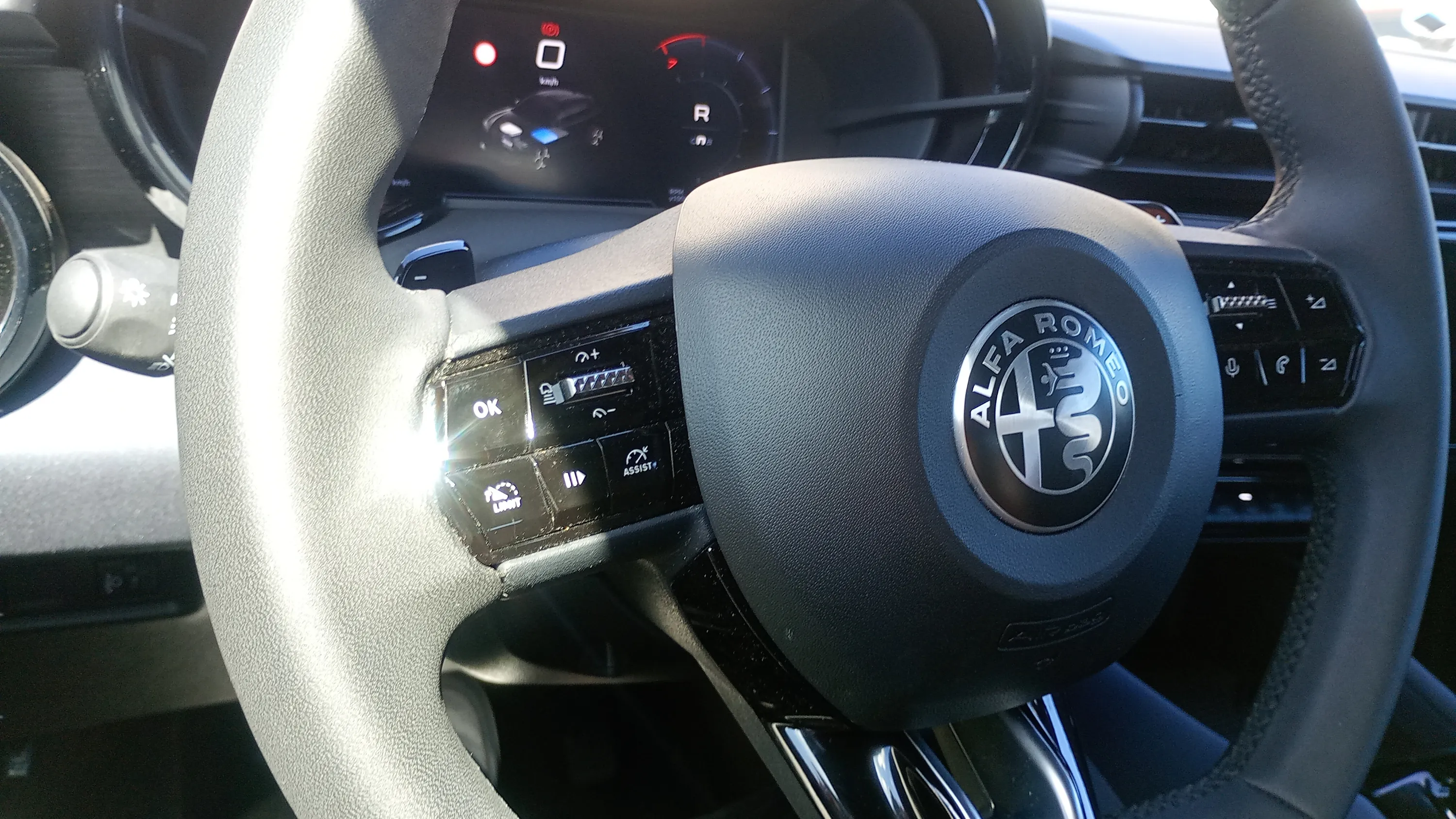 Alfa Romeo Junior Ibrida - foto 21